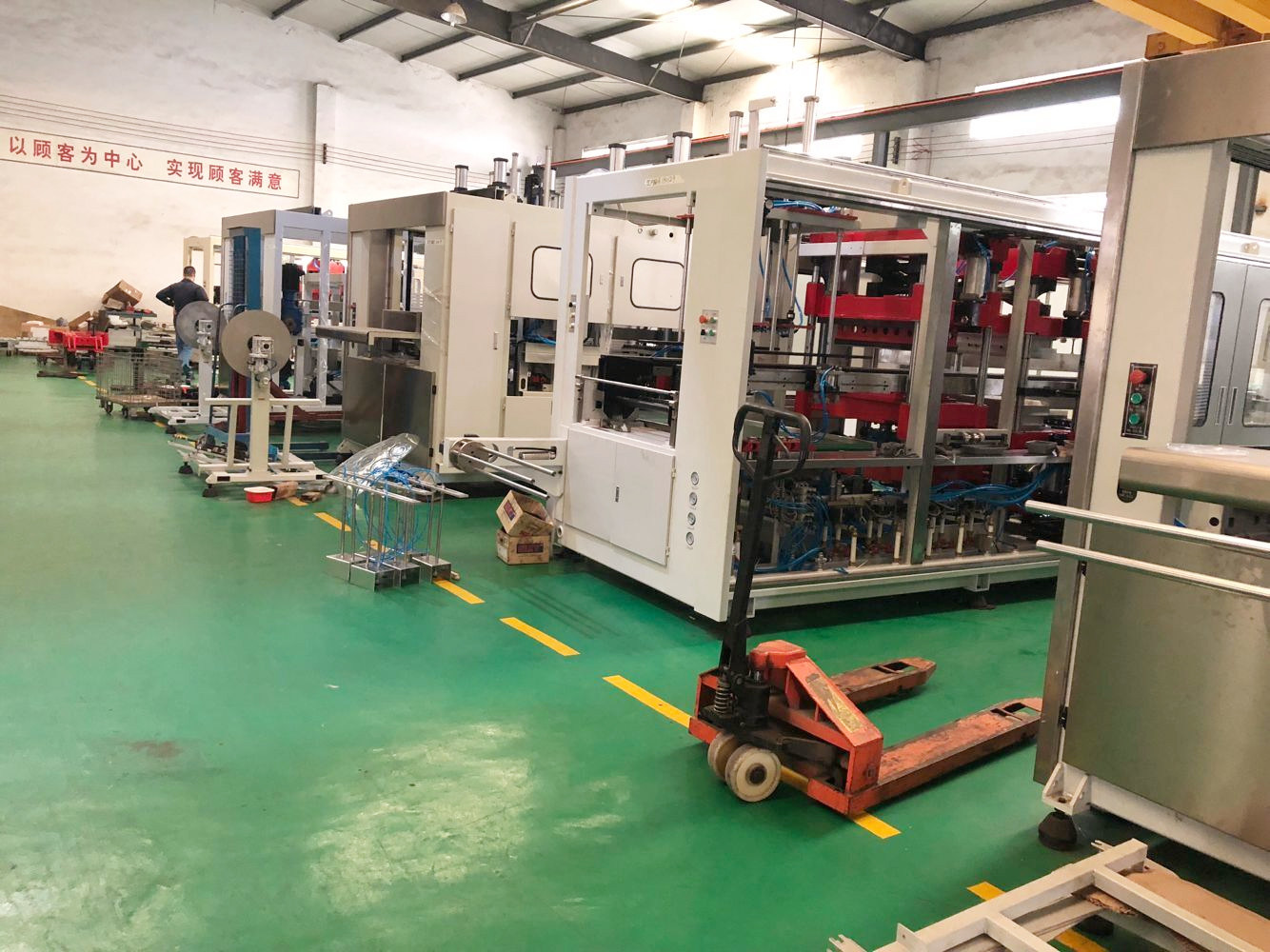 Plastic Boxes Forming Machine for BOPS Material (MCIM 7660) 3