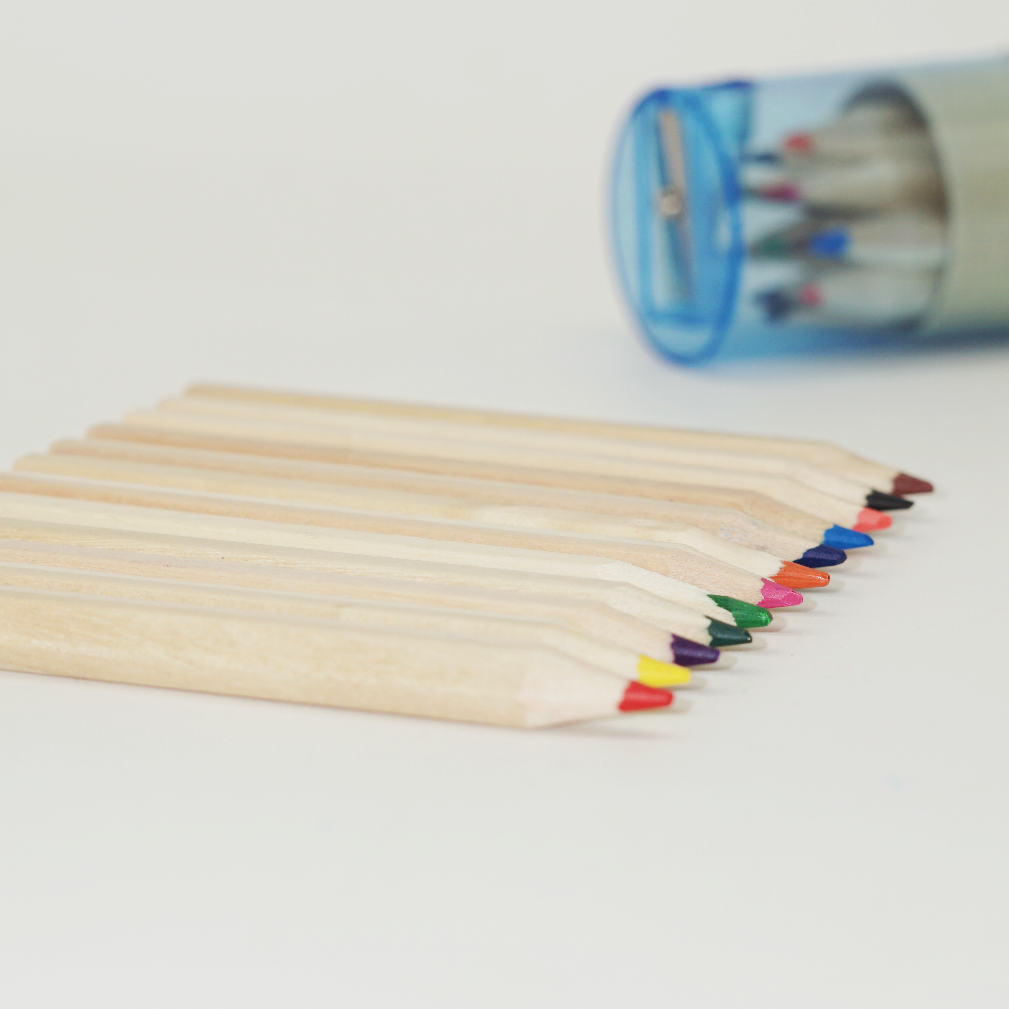 Factory Low Price 3.5inch Mini 12 Colors Colored Pencil Set with Sharpener Supplier Support Customization 6