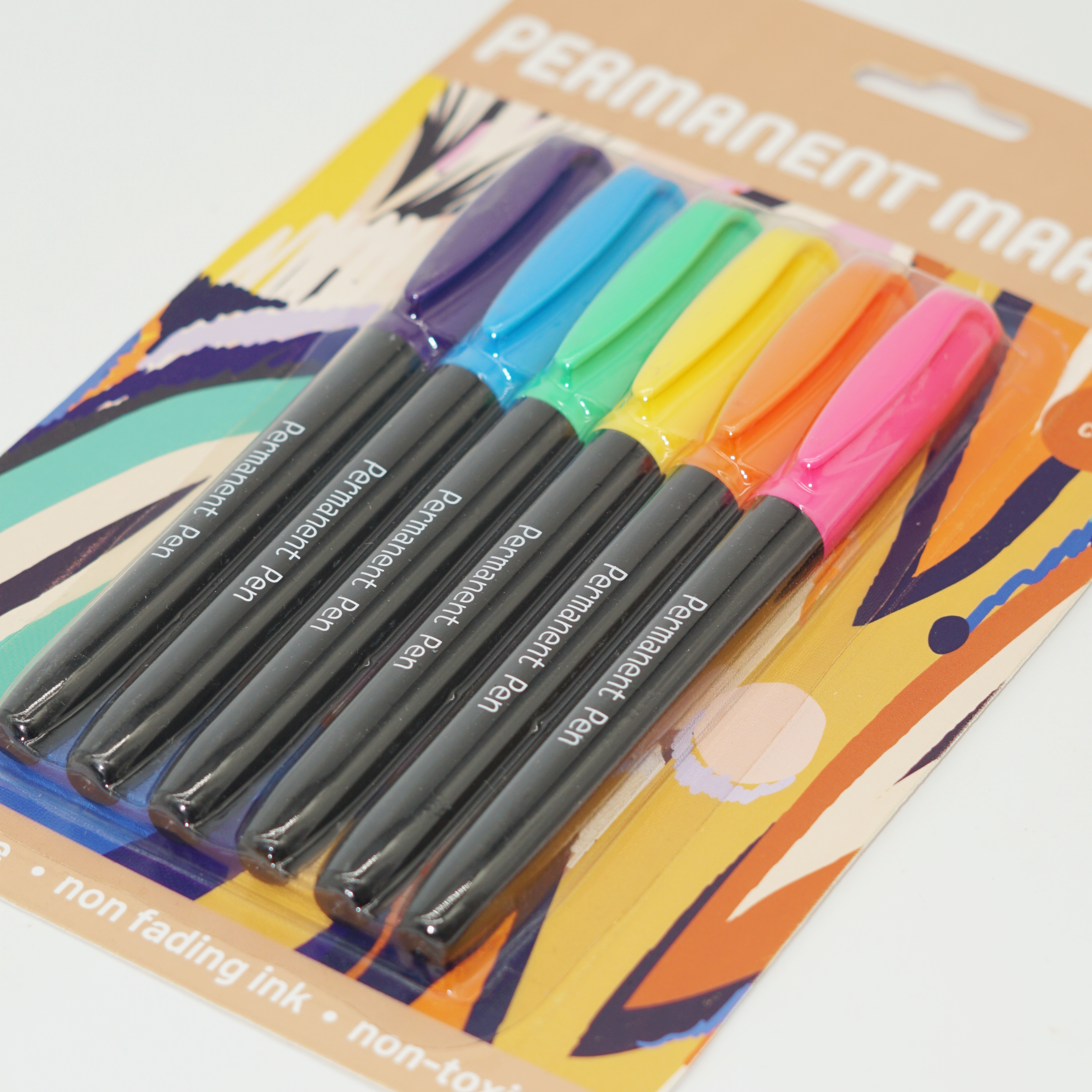 6 Colors Permanent Marker Pen with Clip Set Wholesale Customization Factory 5