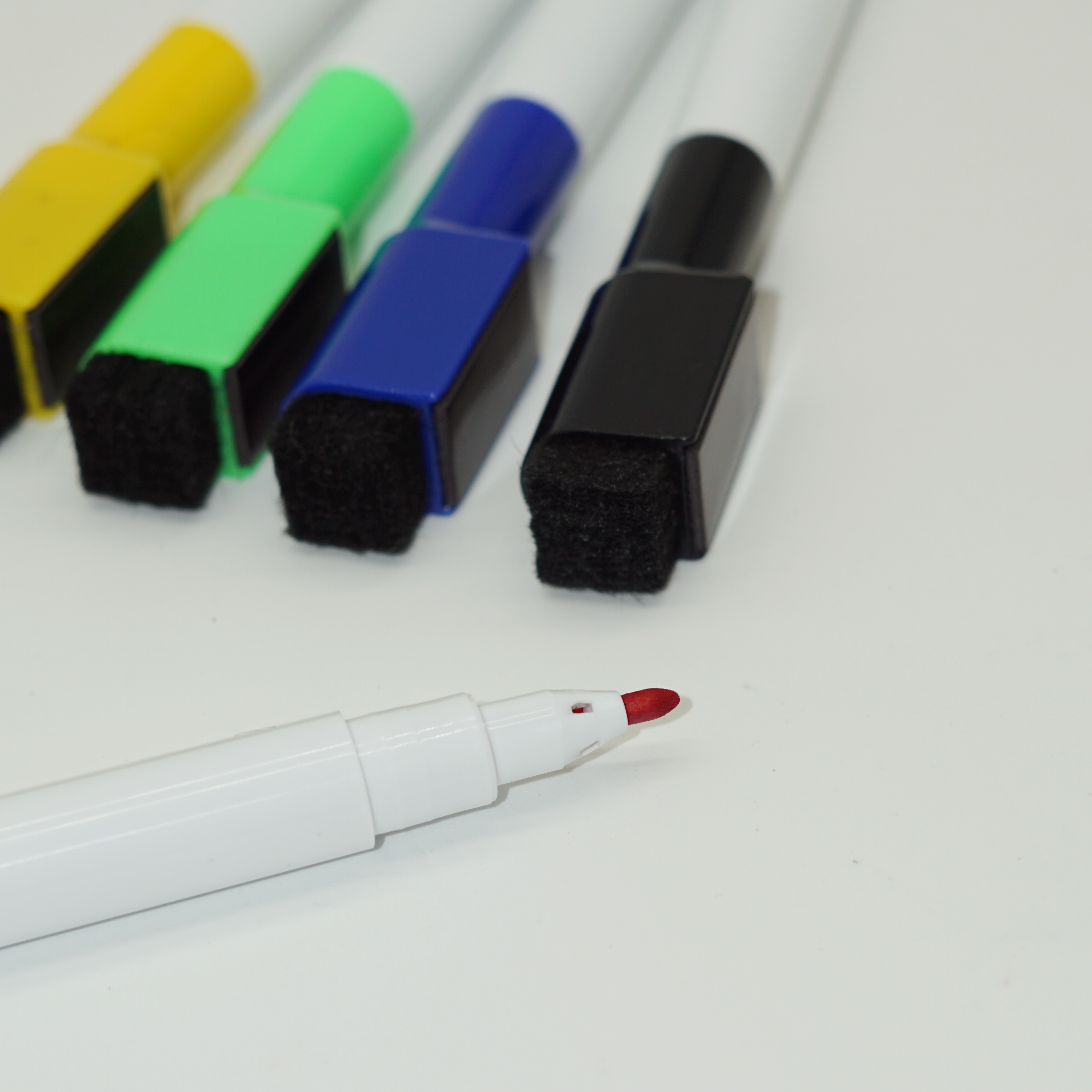 Magnetic Whiteboard Marker with Felt Tip Support Wholesale Customization 7