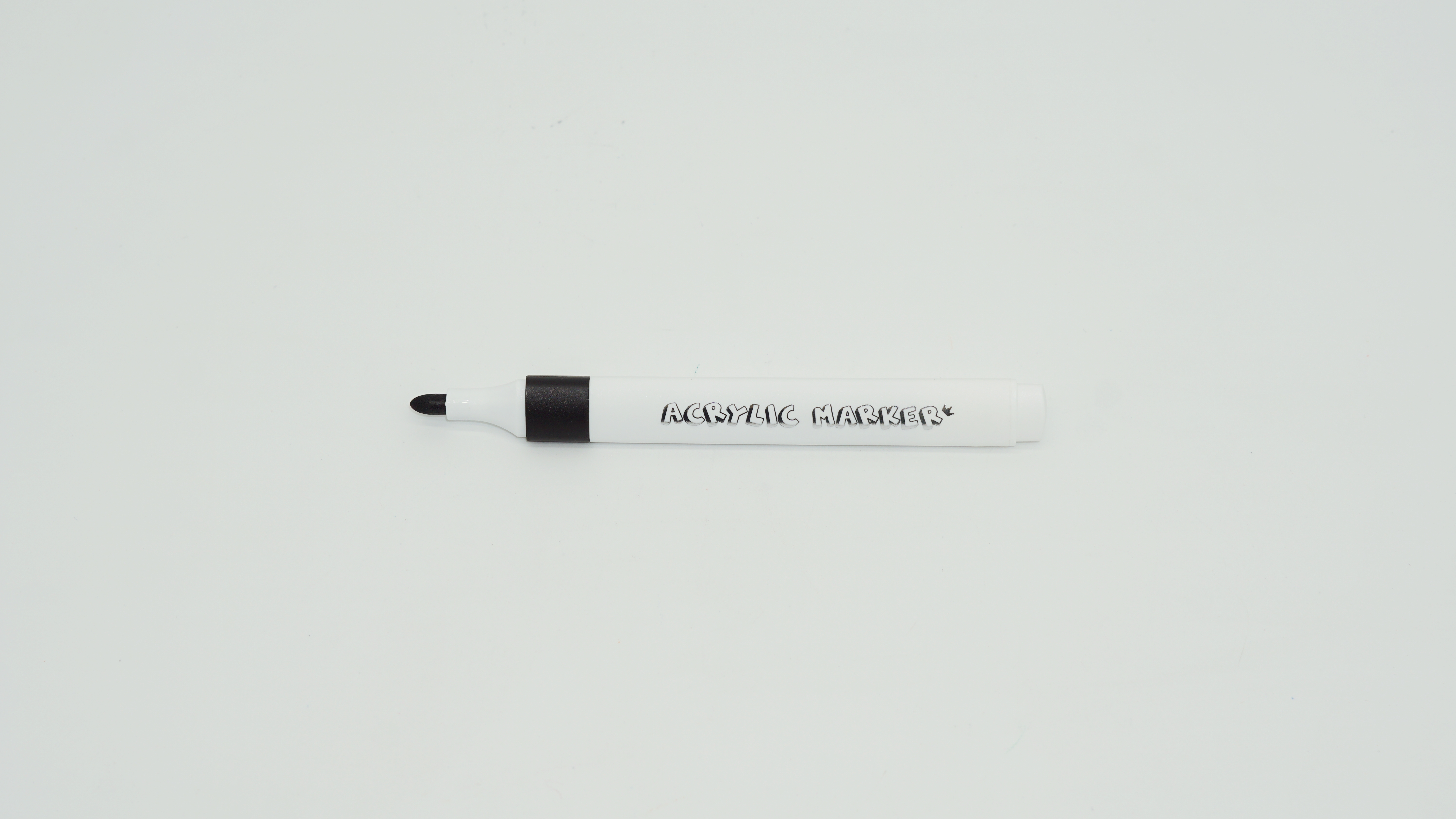 Wholesale Custom 24 Colors Acrylic Marker Set Low MOQ High Quality Art Supplies 8