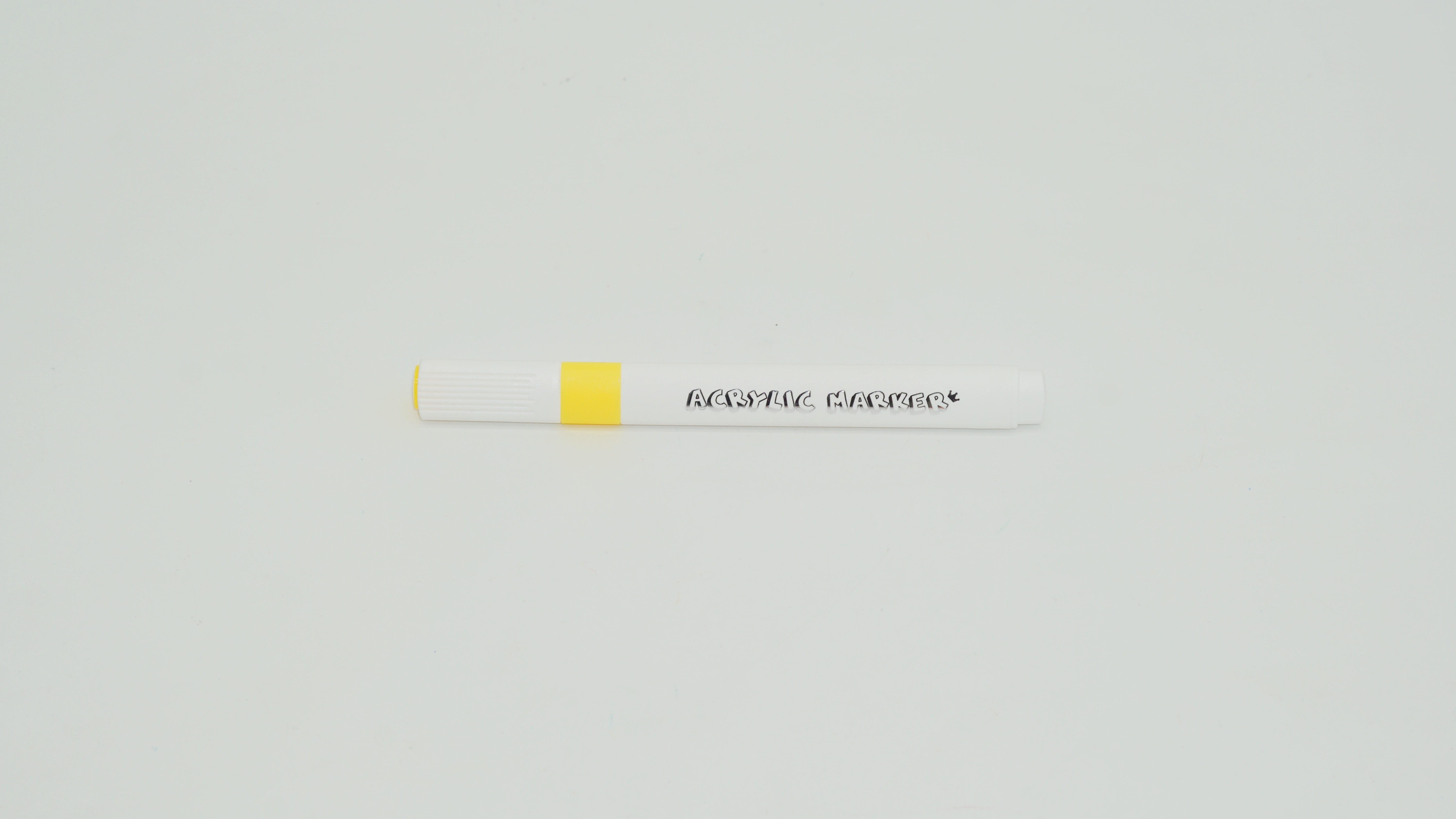 Wholesale Custom 24 Colors Acrylic Marker Set Low MOQ High Quality Art Supplies 5