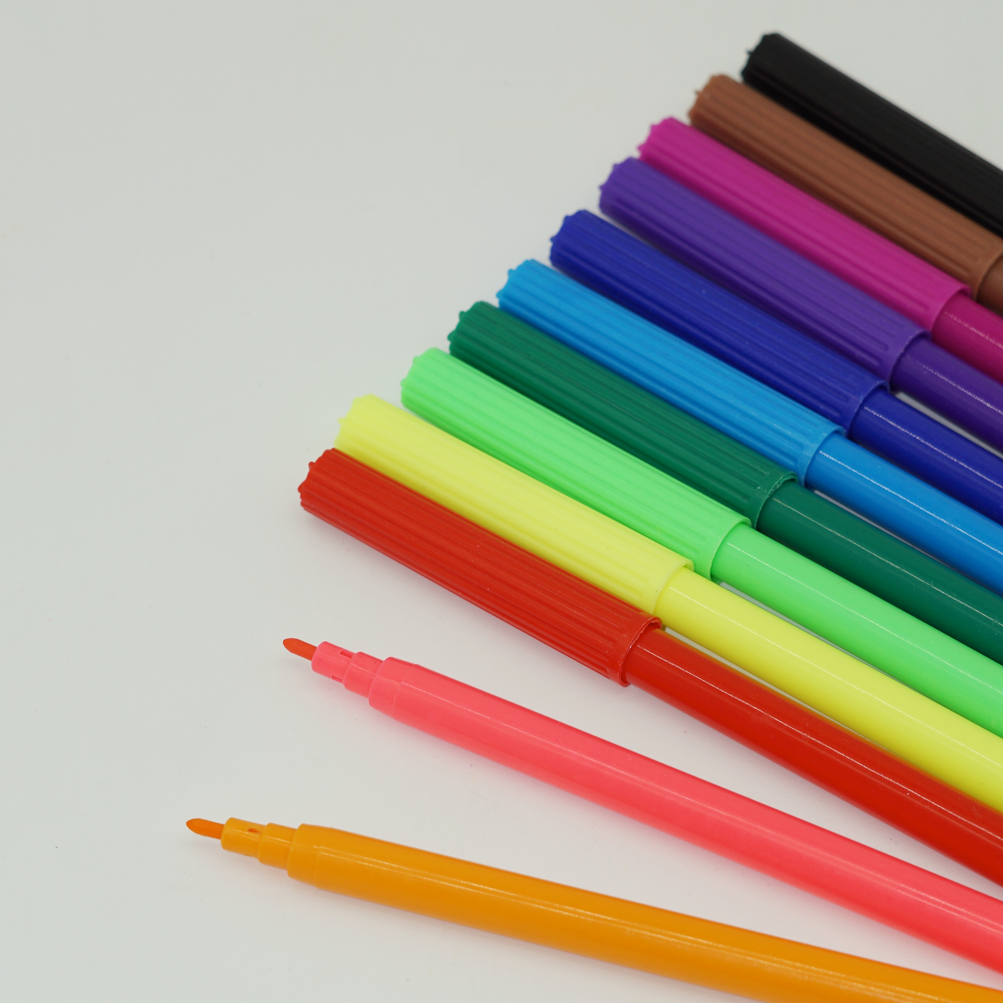 Professional Manufacturer 6/12/18 Colors High Quality Watercolor Pen Non Toxic for Children Stationery Set 5
