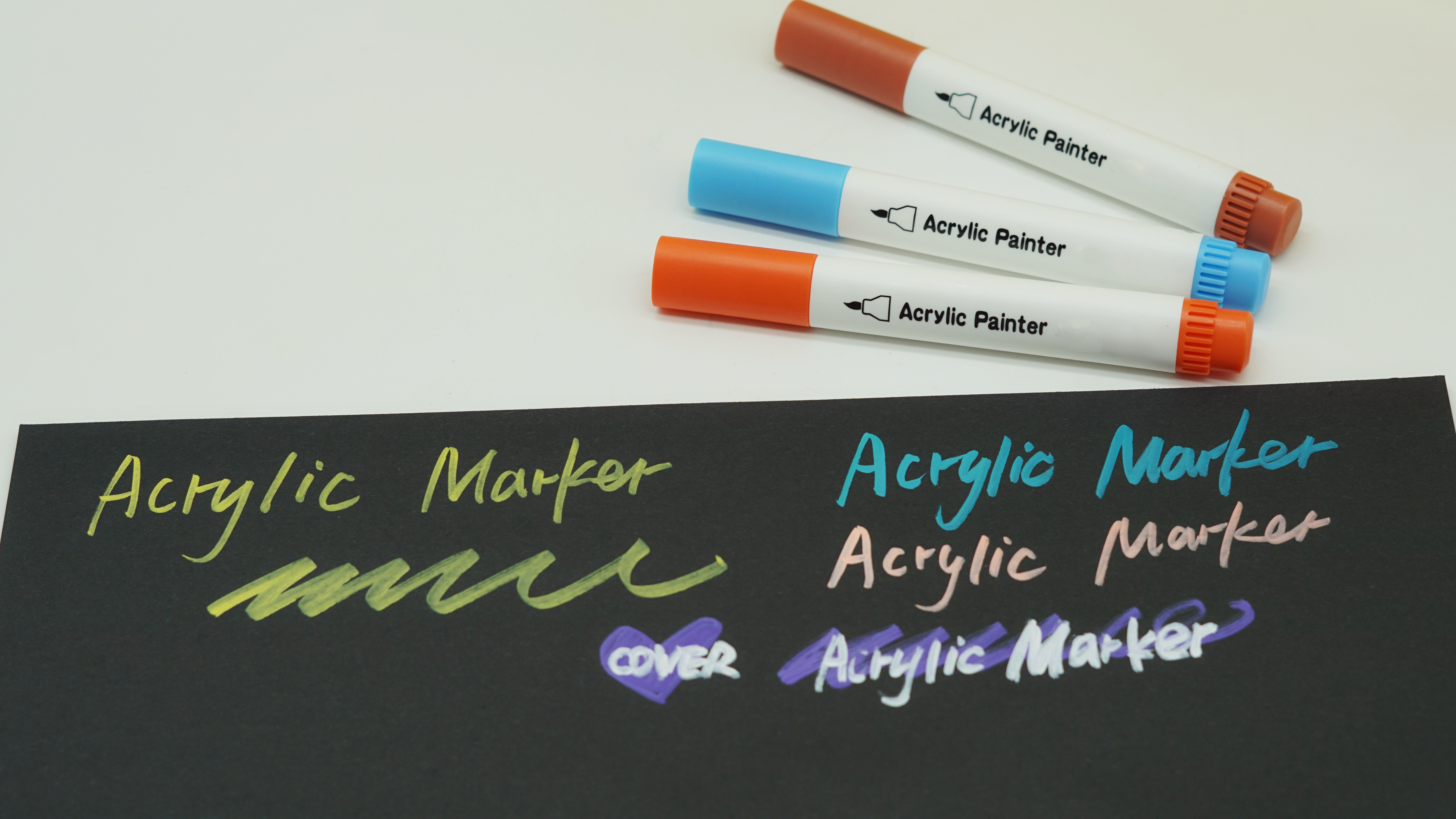 High Quality Custom 36/48 Colors Acrylic Marker Soft Brush Tip Set with Plastic Box Manufacturer 4