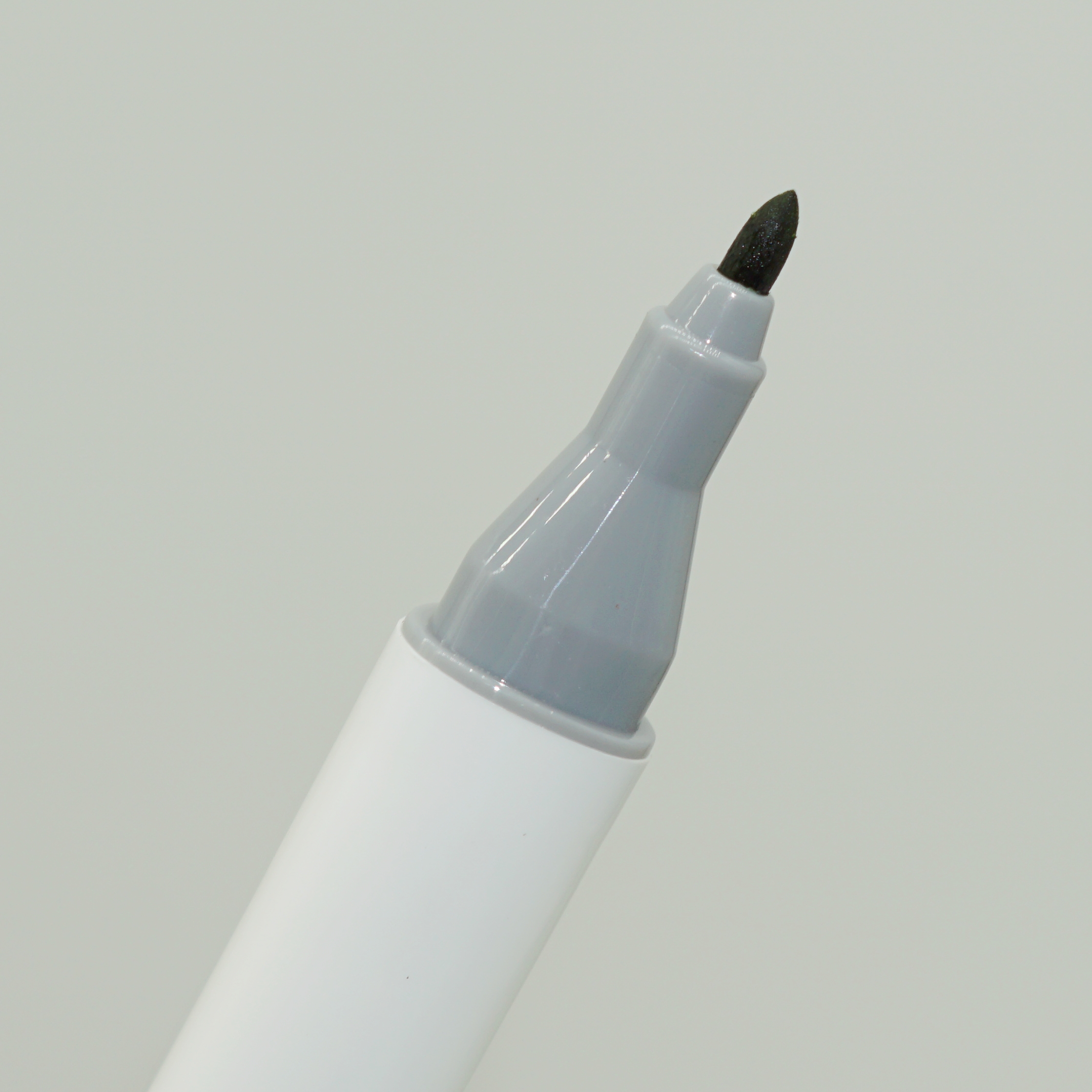 Wholesale High Quality Dual Tip Permanent Marker Box Set Customized Sticker 6