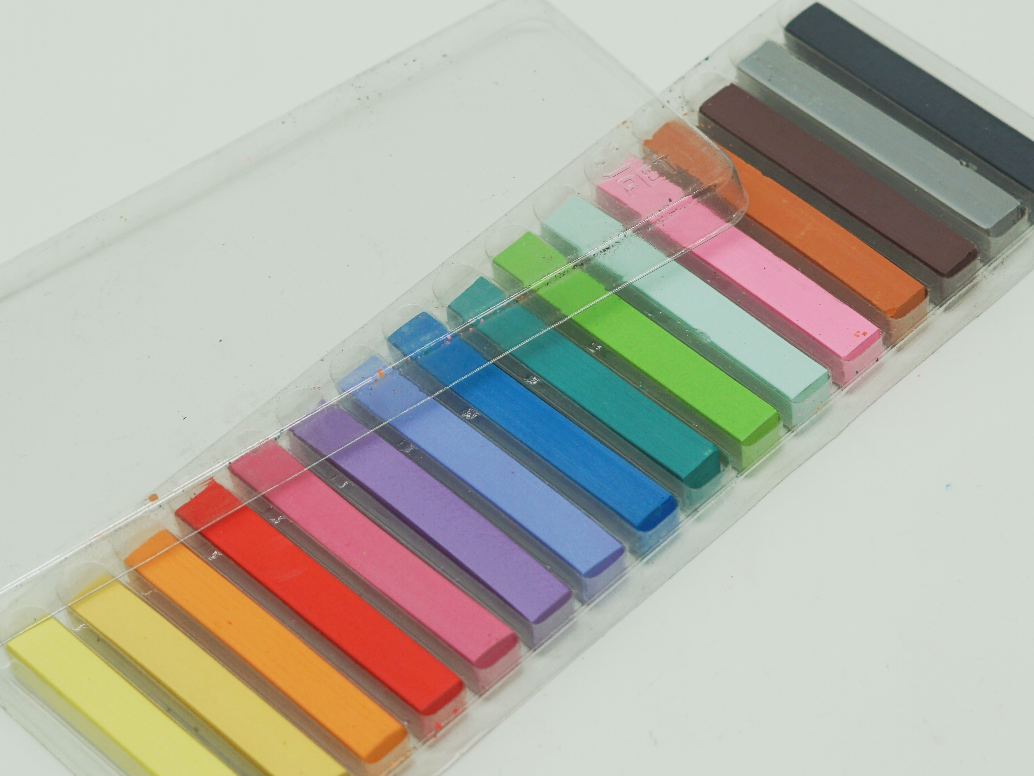 Wholesale Custom Professional 16 Colors Chalk Pastel Set for Artist Children School Supplies 4