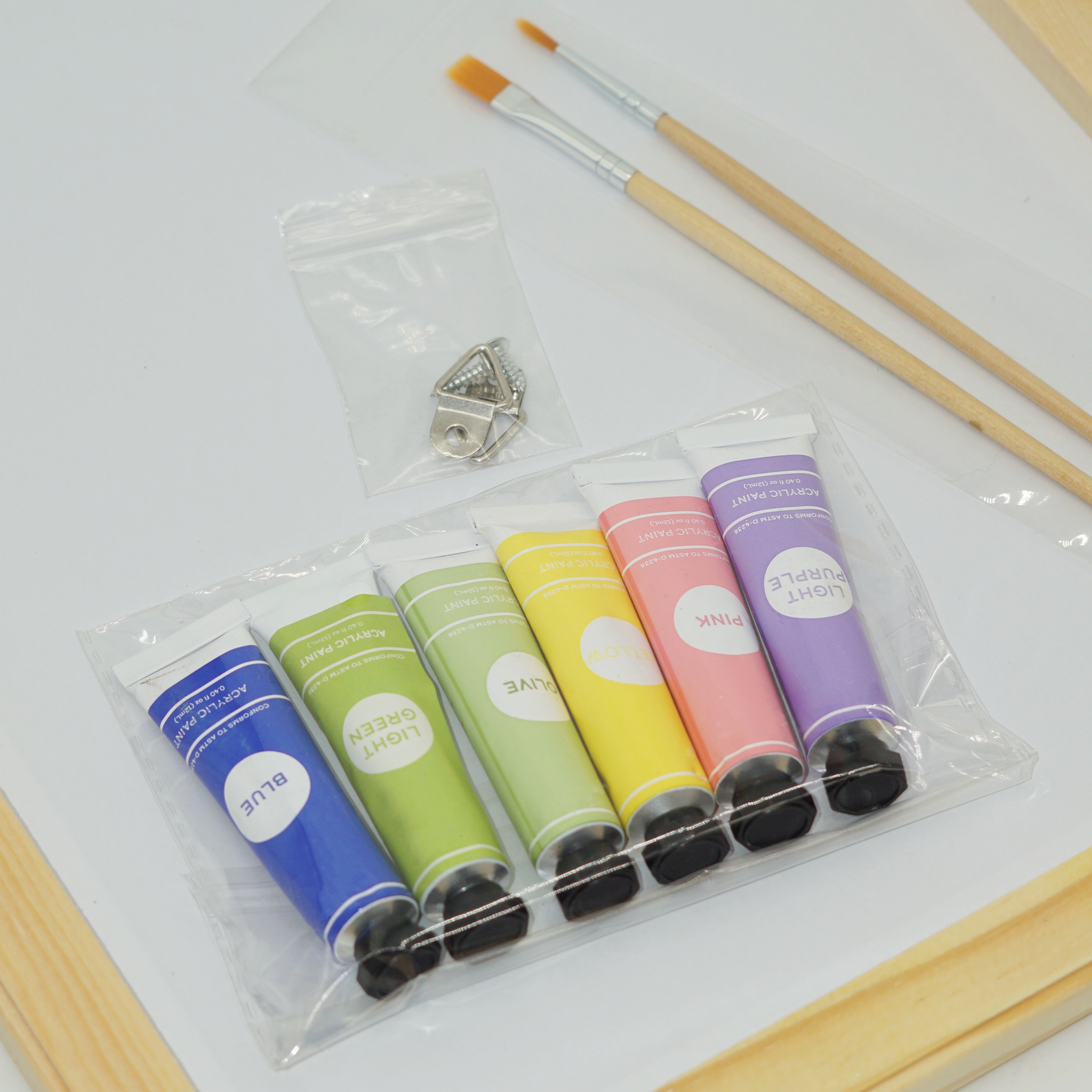 Premium Quality Wholesale Custom Paint-in Canvas Real Wood Frame with 6 Acrylic Paints and Brushes 3