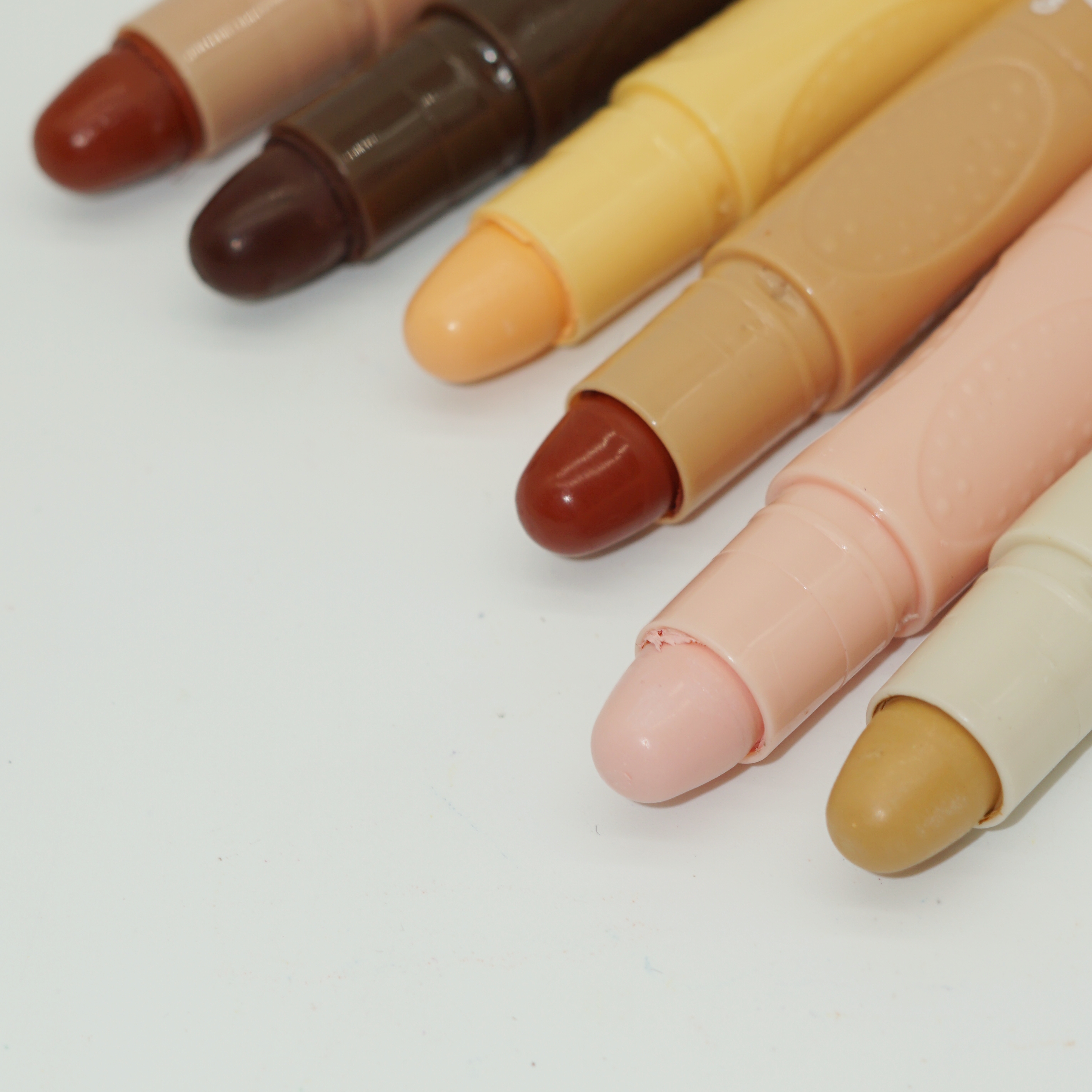 Wholesale 6 Colors Non Toxic Twist Gel Wax Crayons for Children Painting 3