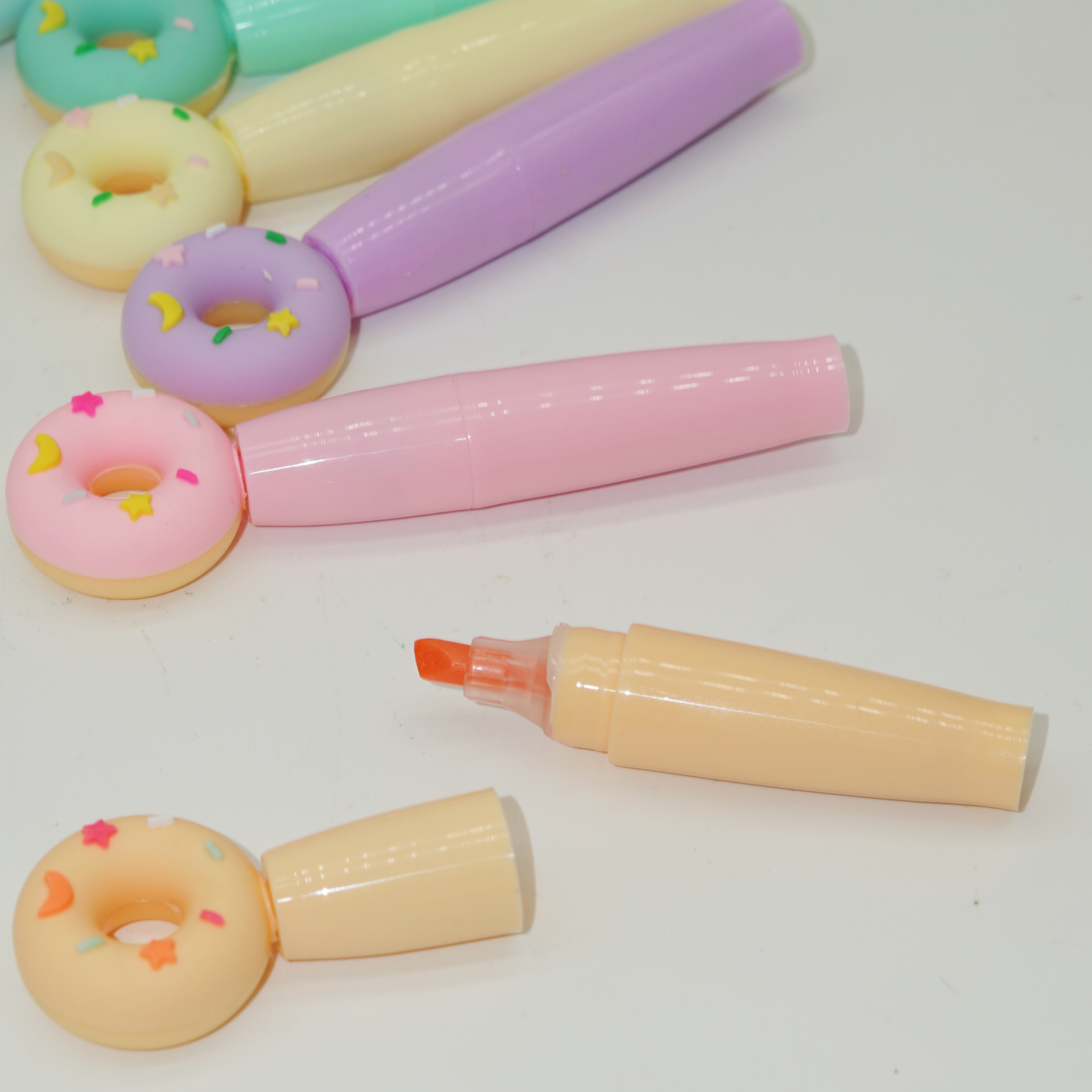 Best Mini Cute Donut-shaped Highlighter Set Stationery Gift for Children 5
