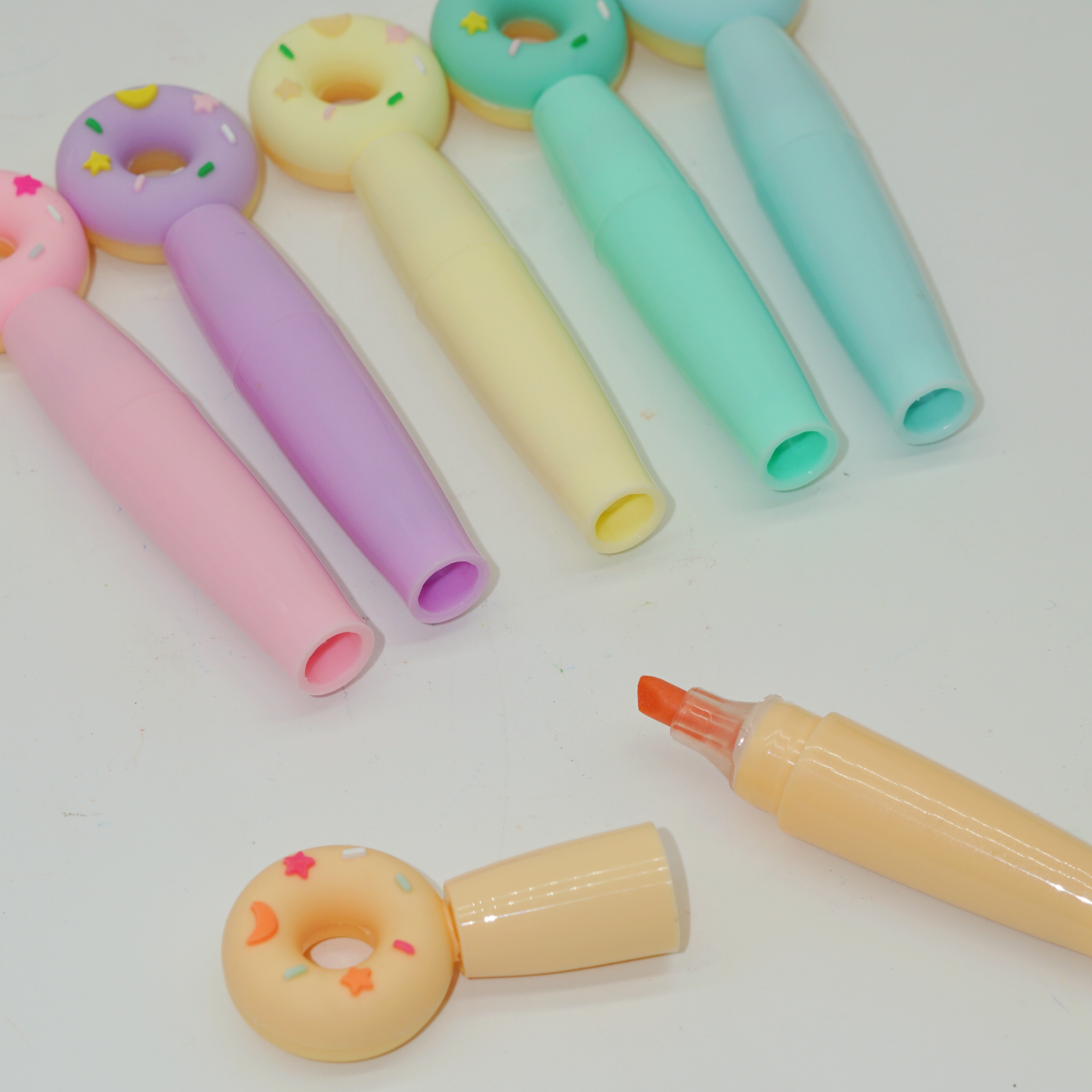 Best Mini Cute Donut-shaped Highlighter Set Stationery Gift for Children 4