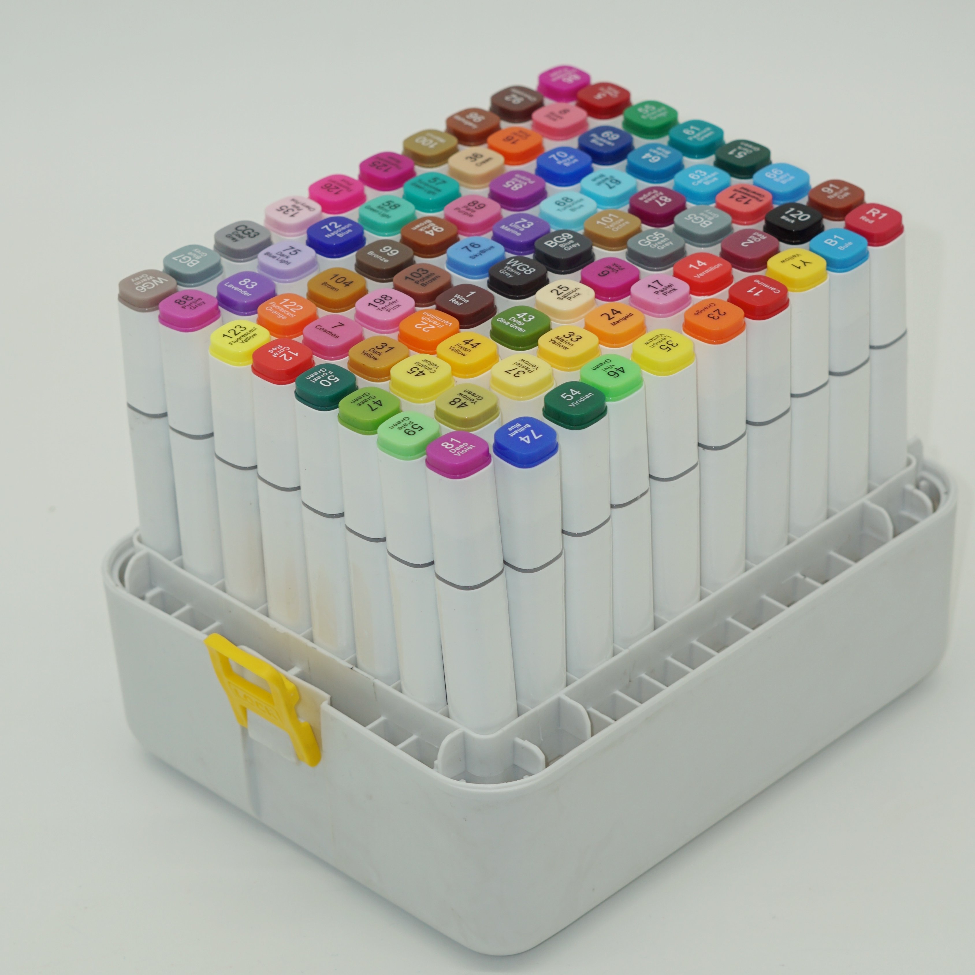 Manufacturer of Professional High Quality 80 Colors Double-ended Alcohol Marker Box 2