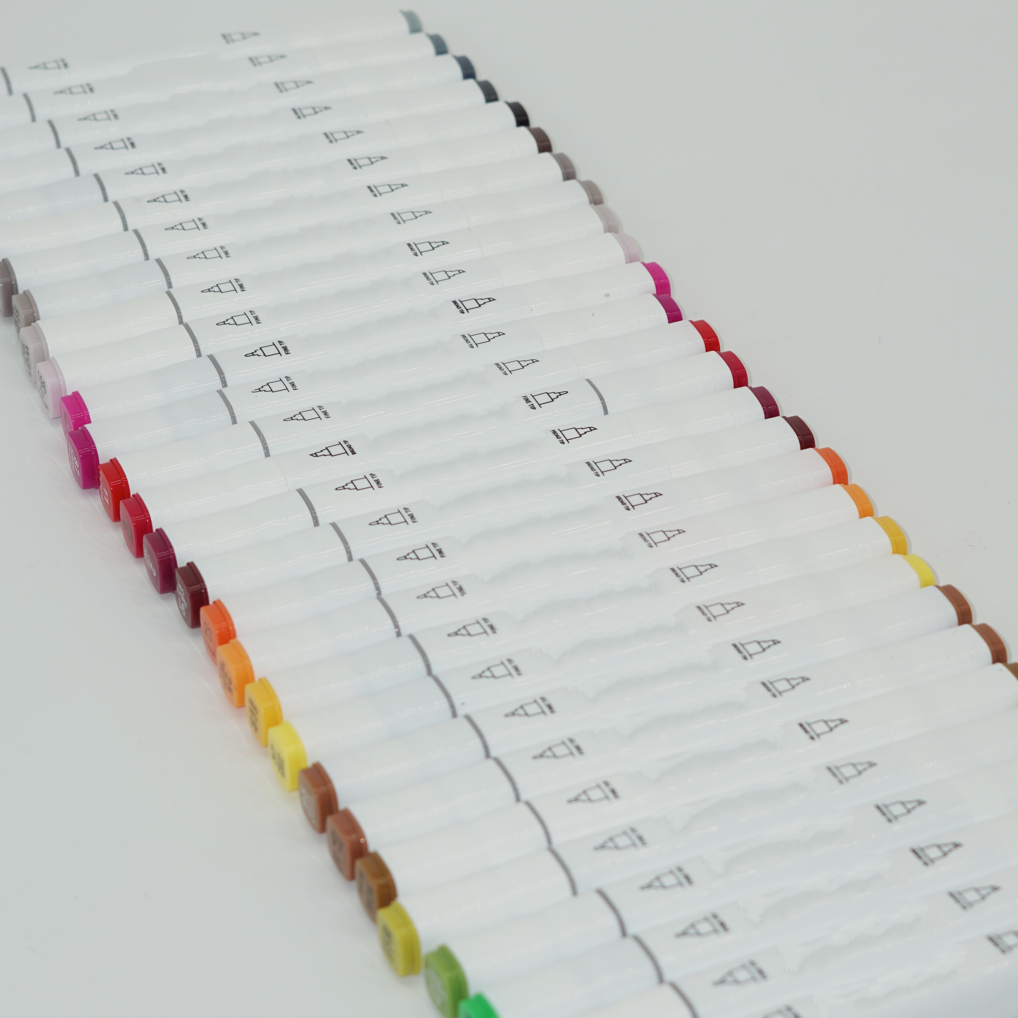 High Quality 36 Colors Double-ended Alcohol Markers for Children and Artist 3