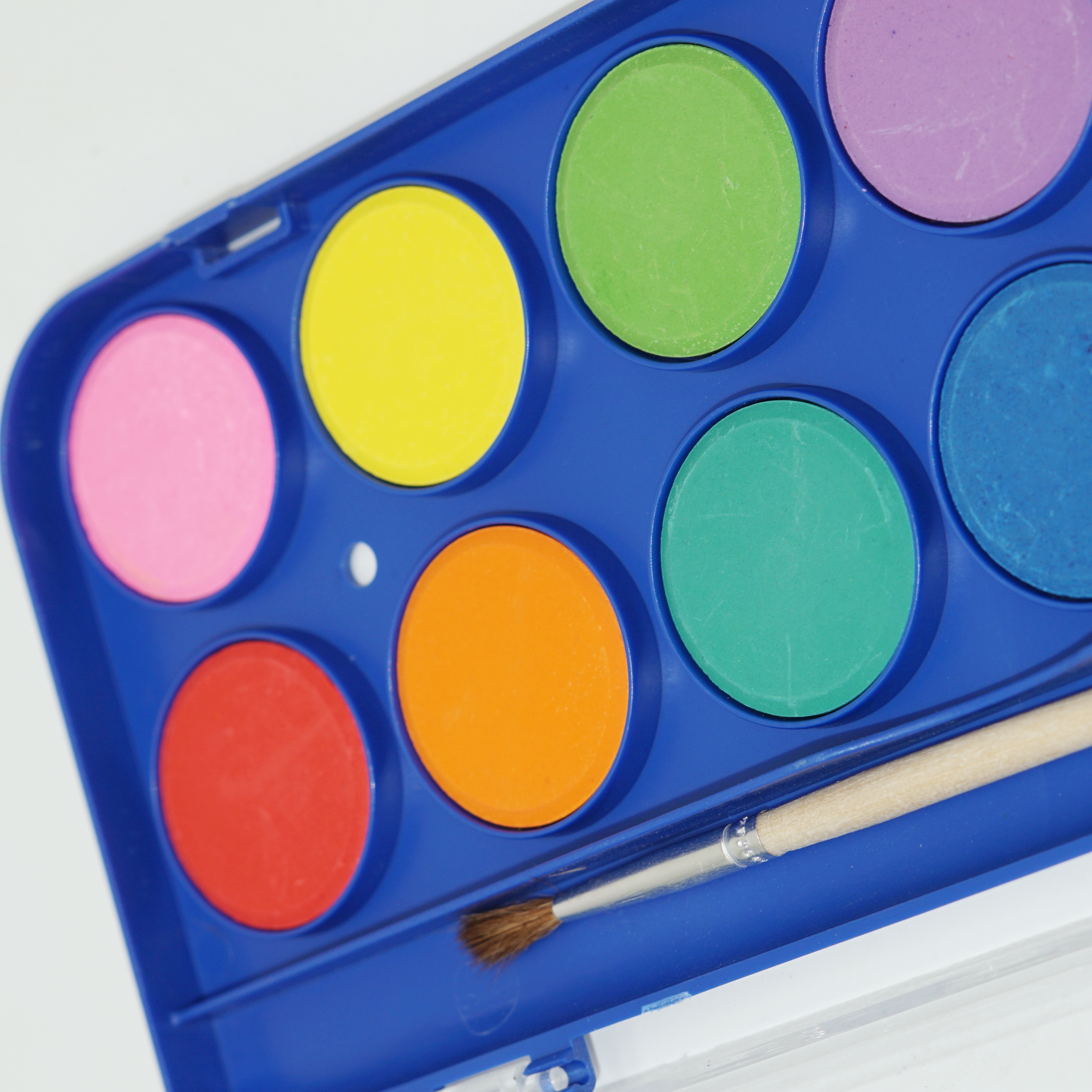 Wholesale Lowest Price of 12 Colors Solid Watercolor Set with Paintbrush 5