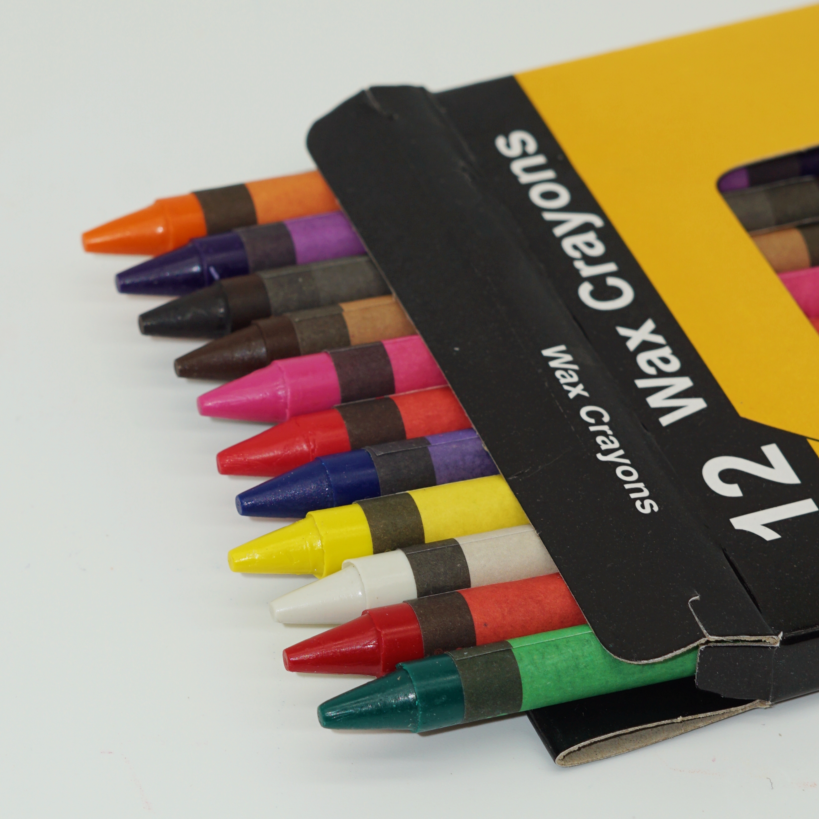 Customized 12 Colors Wax Crayon Set Non-Toxic for Children 9