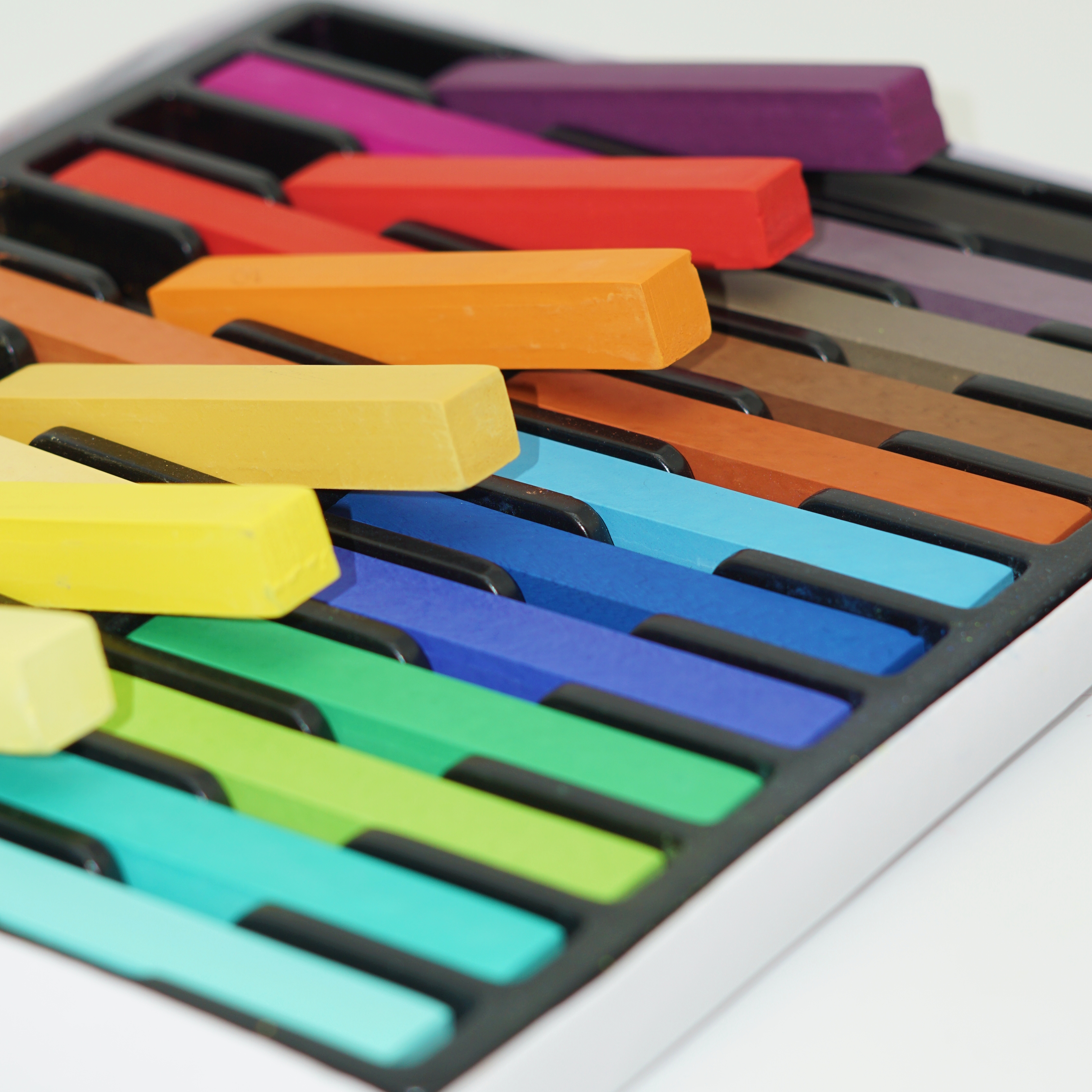High Quality 24 Colors Chalk Pastel Soft Vibrant Pigments Set 6