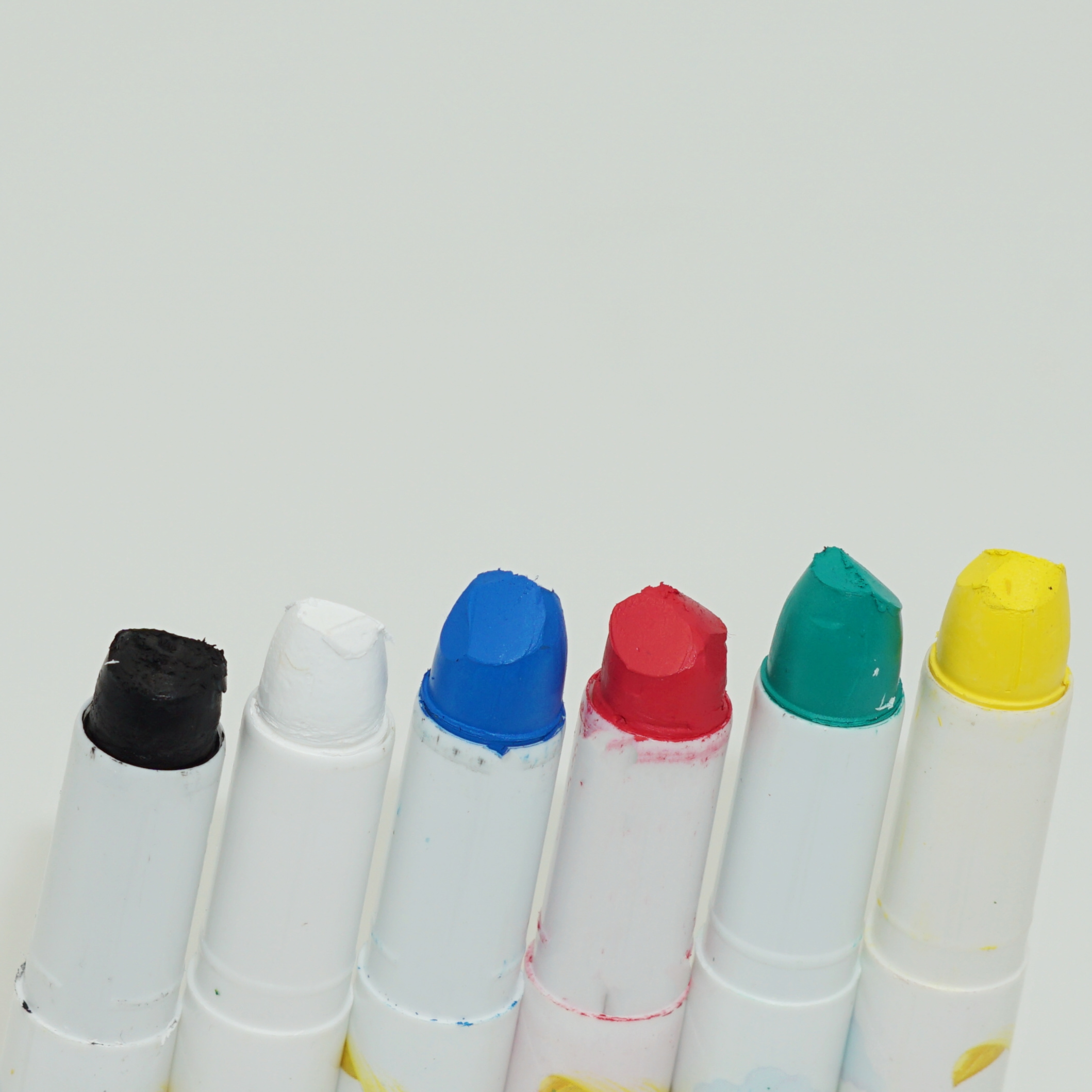 Professional Custom Logo Wholesale Price Nontoxic Water Soluble Rotating Oil Pastels Set For Children 3