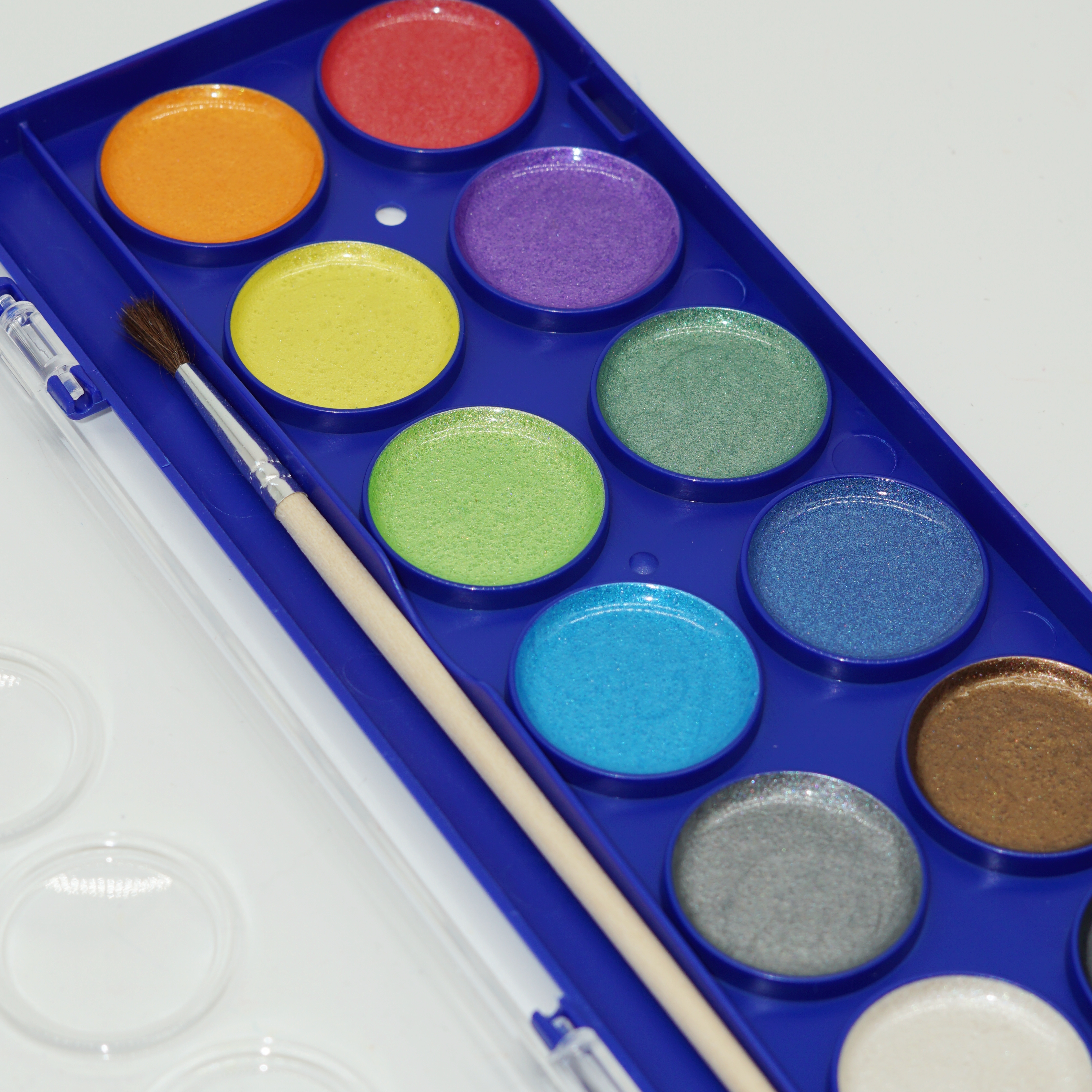 Hot Sale 12 Colors Semi Dry Metallic Colors Artist Solid Watercolor Paint Set with Paintbrush 11