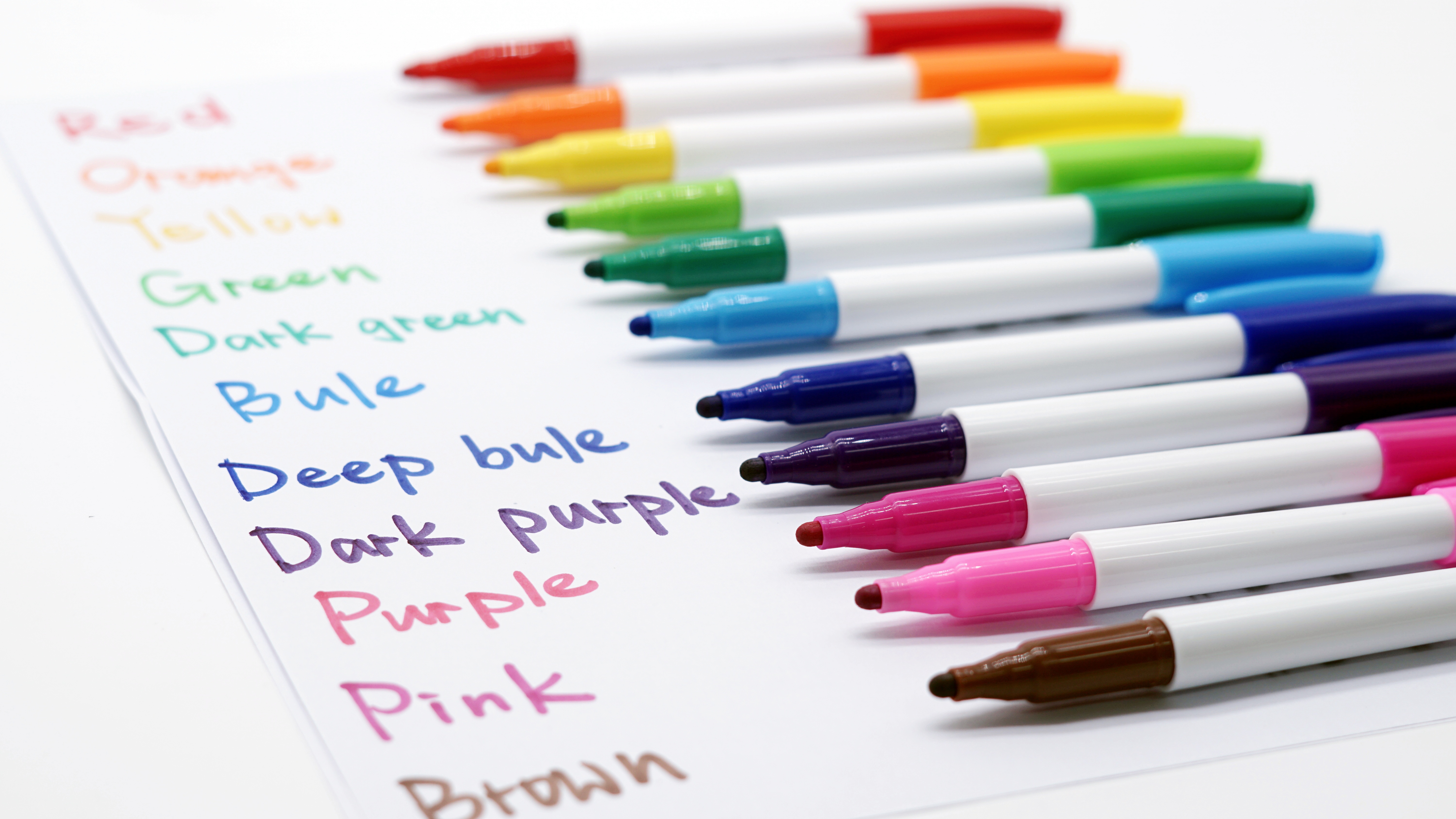 Regular Tip Whiteboard Pens With Dot Nibs 1