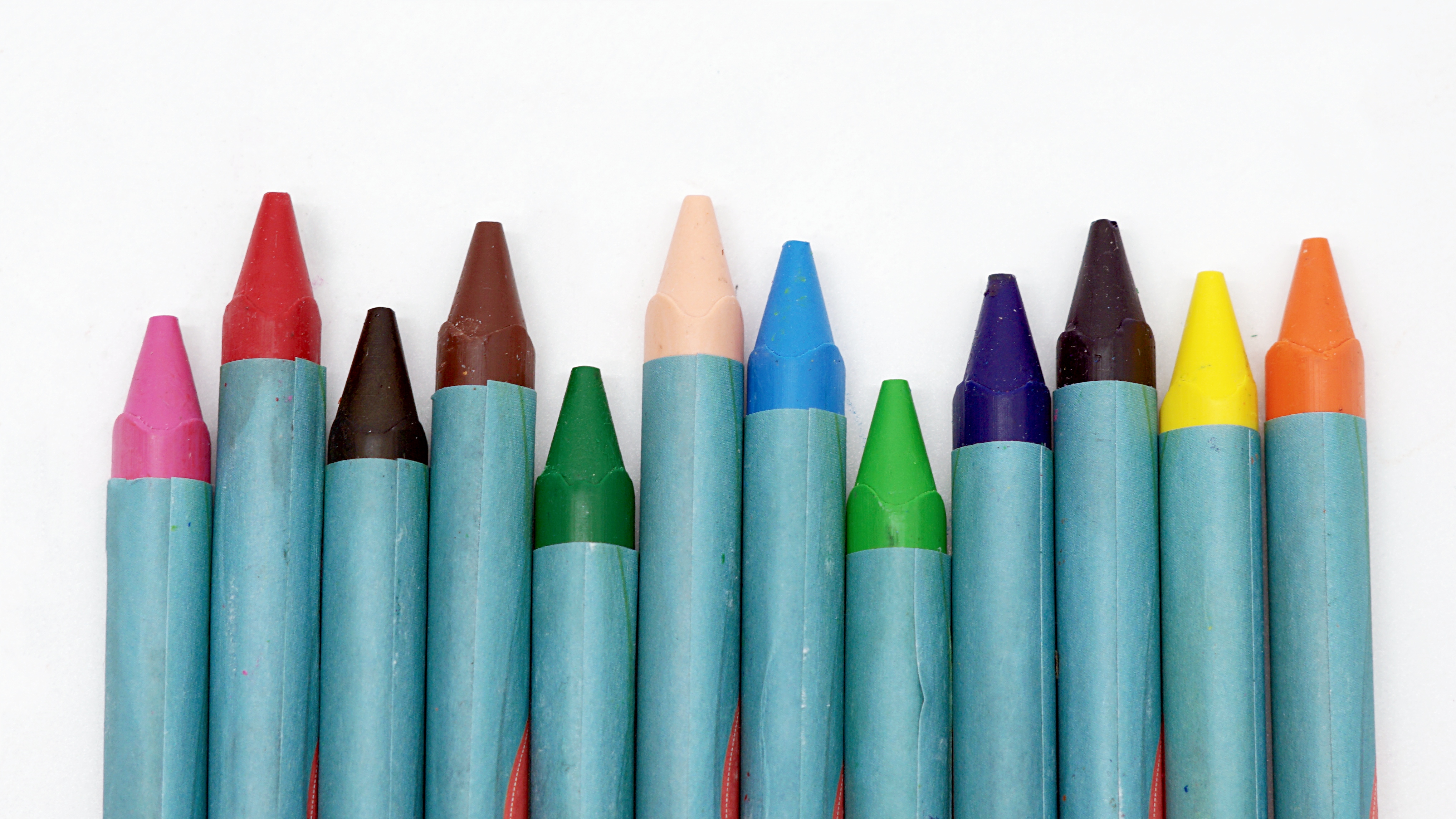 Regular Triangle Crayon 3