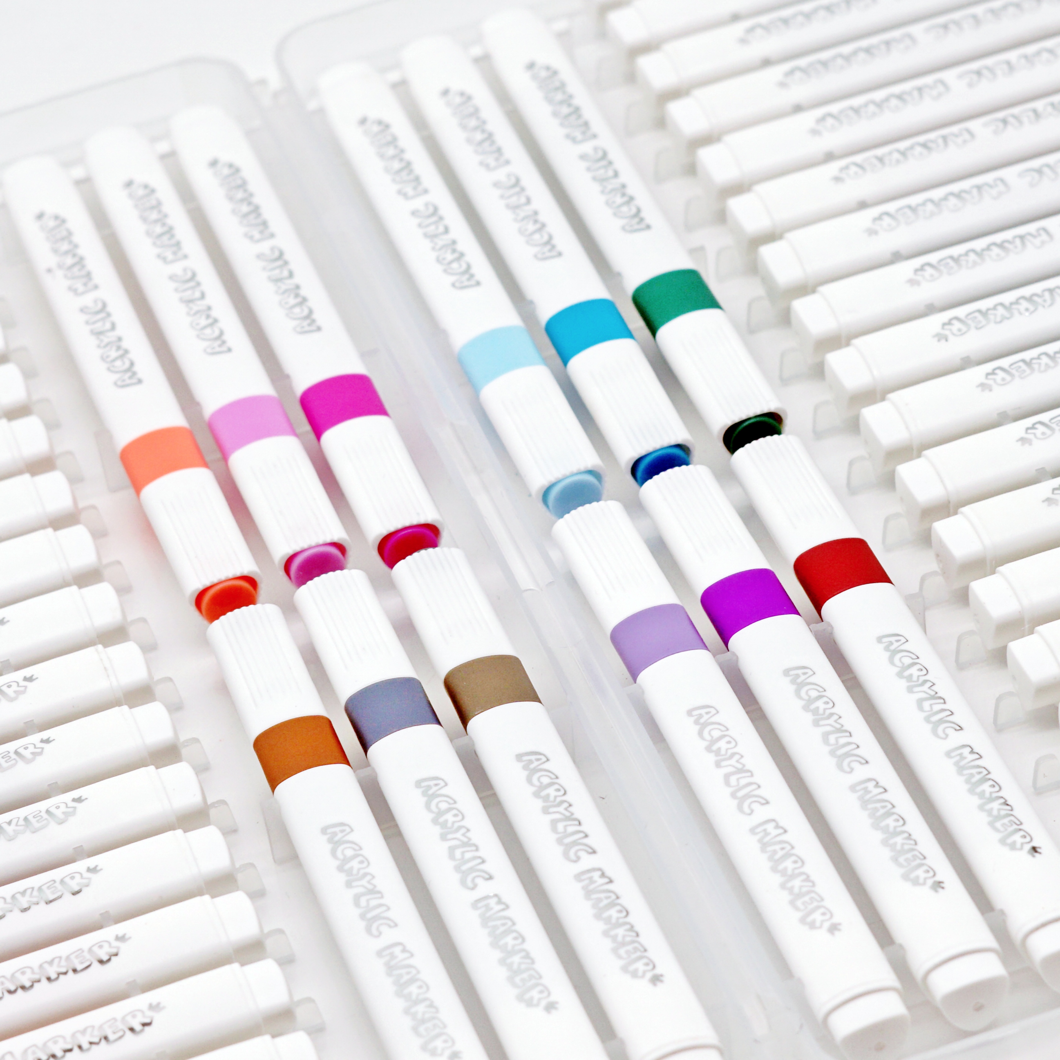 How to use acrylic markers? 4