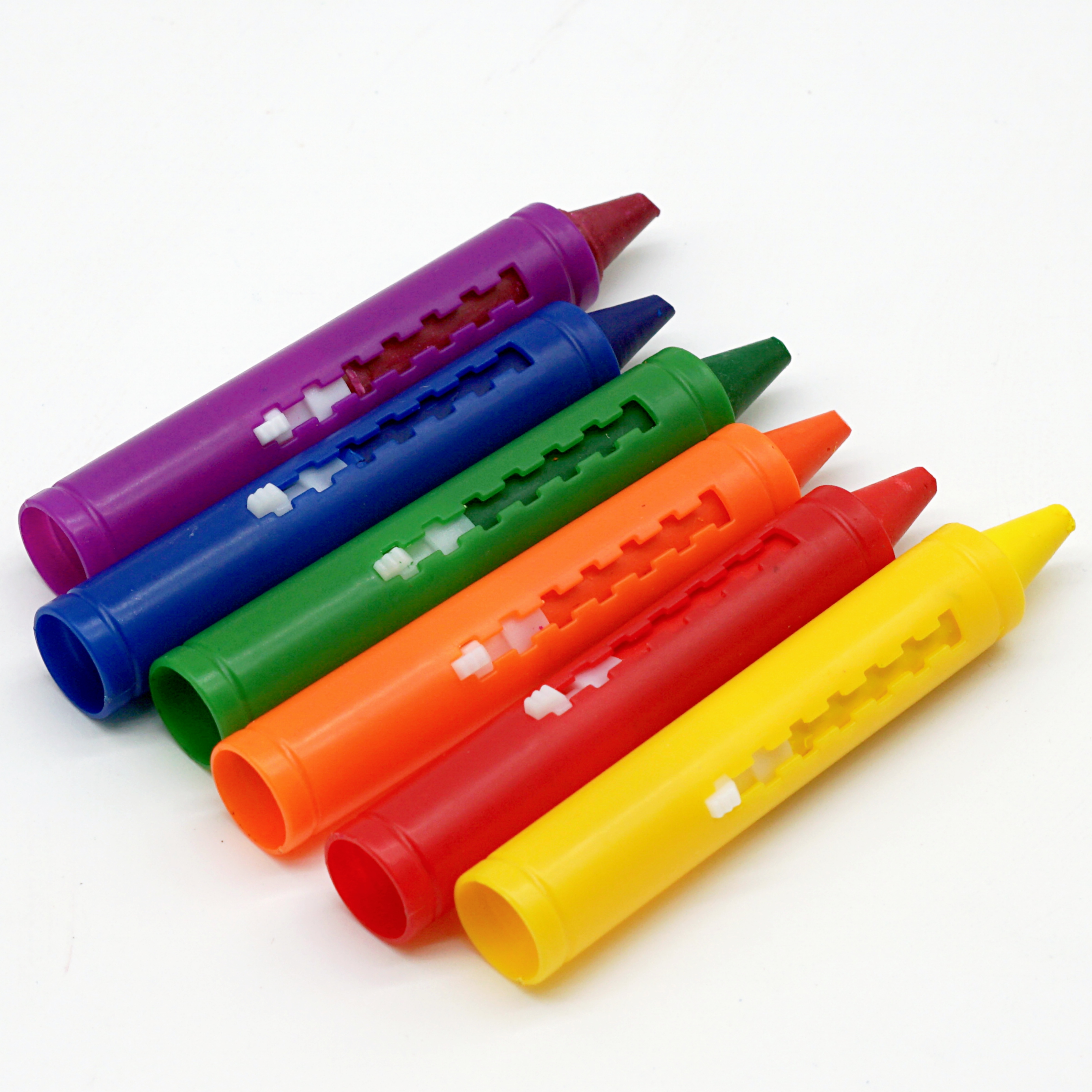 The difference between bath crayons and regular crayons 4