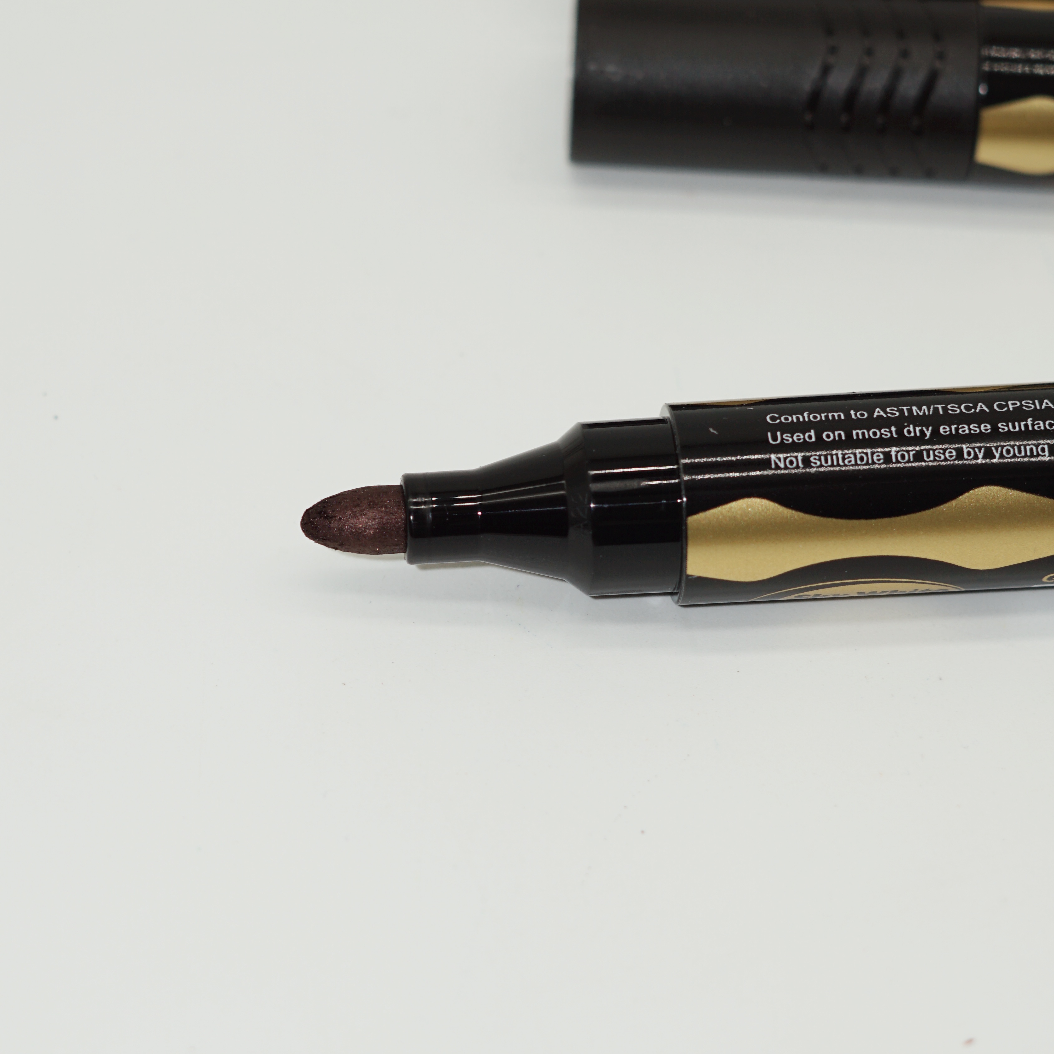 Wholesale Customized 12 PCS Large Ink Capacity Permanent Marker Pens Professional Factory Manufacturer 4