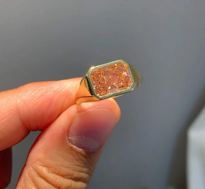 خاتم خطوبة من الذهب عيار 18 قيراطًا عالي الجودة، مرصع بالألماس الوردي المشع، هدية خطوبة 1