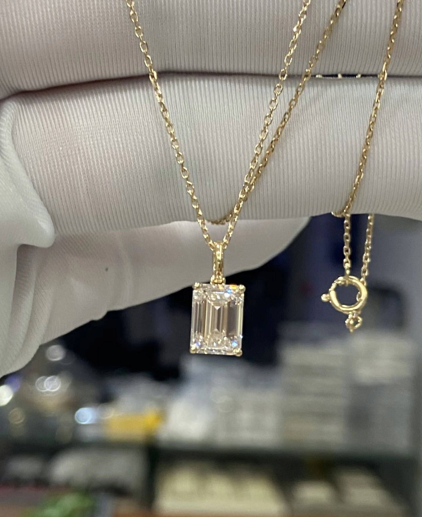 White Gold Emerald-Cut High Clarity Lab-Grown Diamond Crystal Sugar Necklace 1