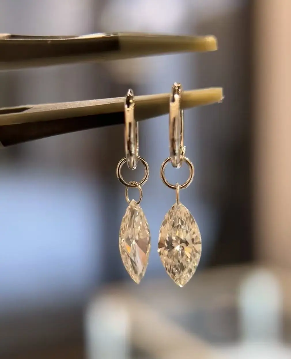 ZKZ Custom Jewelry 18K White Gold Lab Grown Marquise  Diamond  Earrings With IGI Certified 1