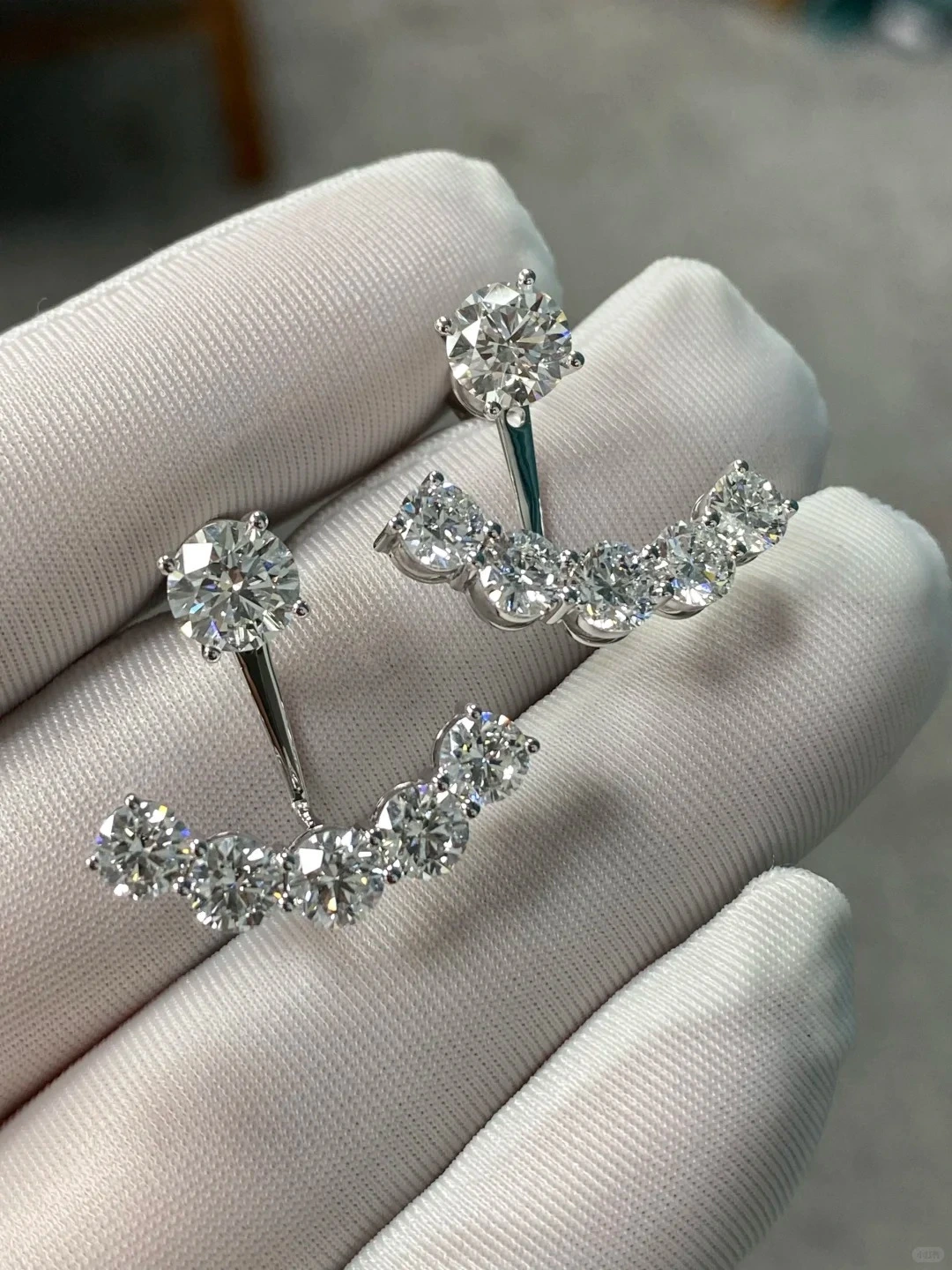 18K White Gold Lab-Grown Diamond Curved Ear Jacket Round Solitaire Stud Earrings 1