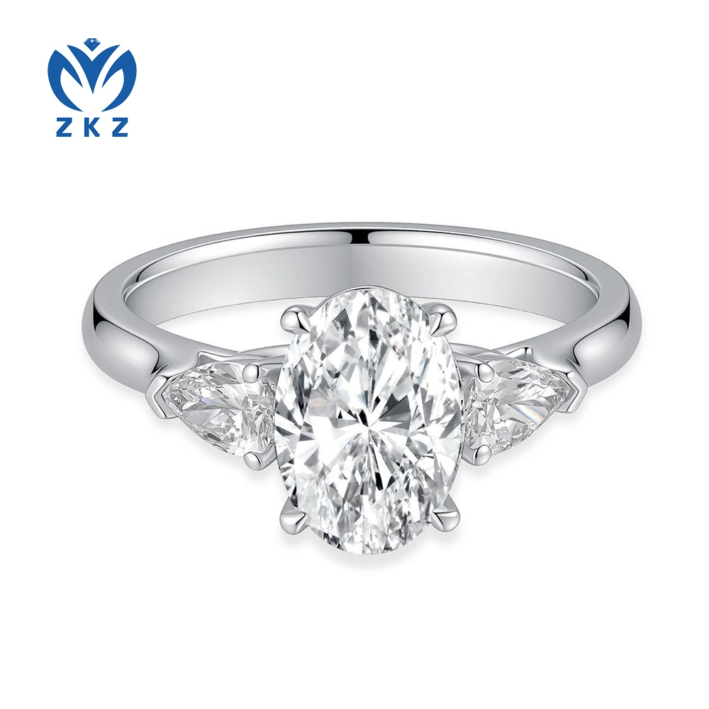 Oval-Shaped Three Stone Design E VVS2 9.120ct PT950 Diamond Ring Size US 6.75 ZKL-29 1