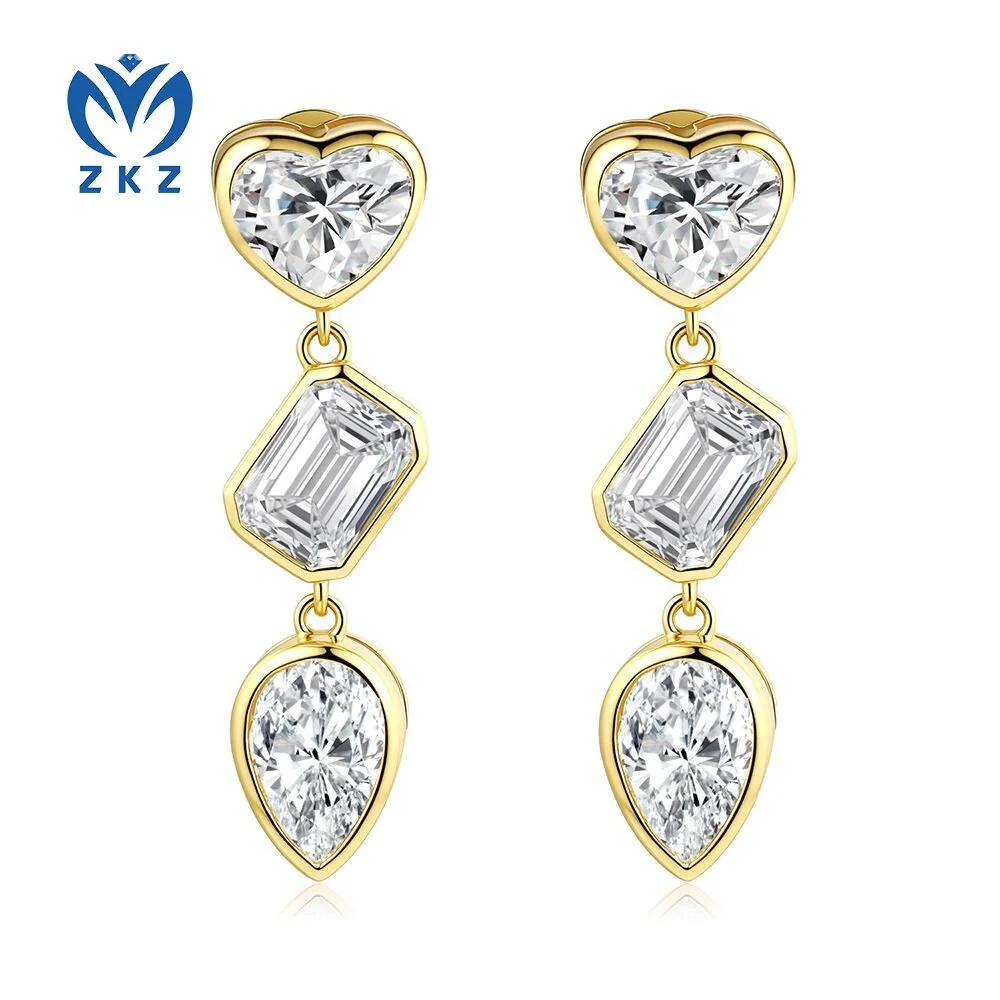 18K yellow laboratory-grown diamond  Fancy Shape Ear Studs 3.224 carats, DEF, VVS, ZKZ-227 1