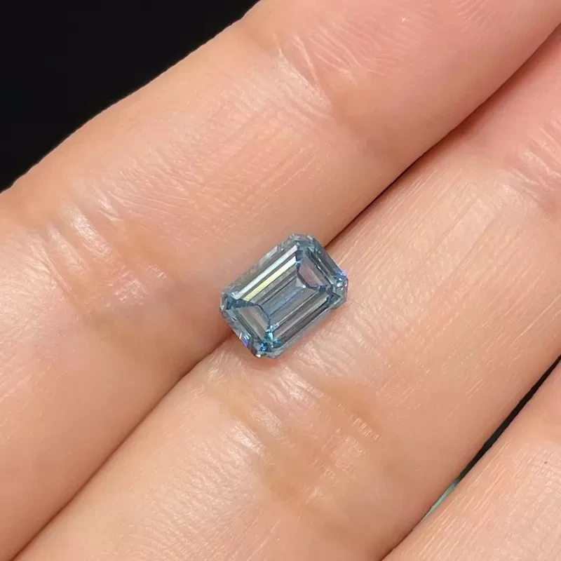 Fancy Shape blue Emerald-Cut Lab-Grown Excellent Cut Diamond 1