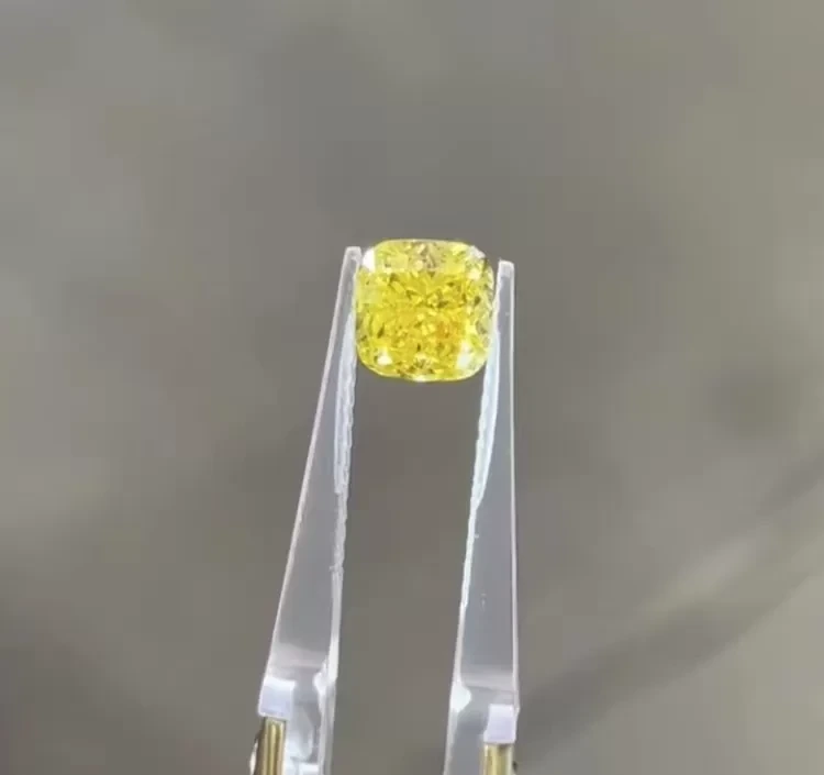 cushion loose diamond HPHT Lab Grown Yellow Diamond Certified Synthetic Diamonds 1