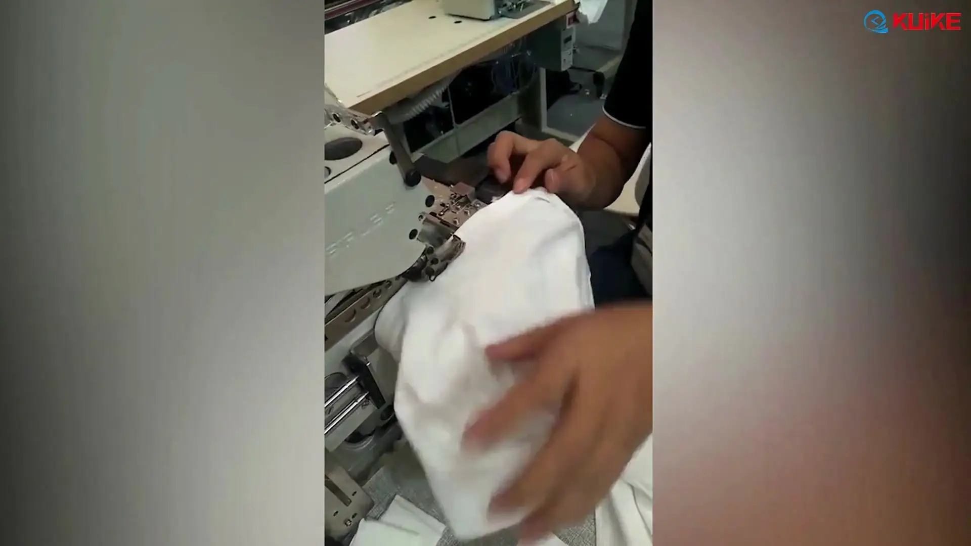 Автоматическая швейная машина для круглого воротника, модель QK-343-15 1