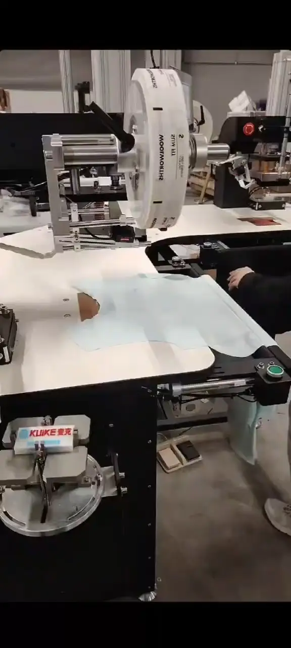 QK-349 Hot stamping machine 1