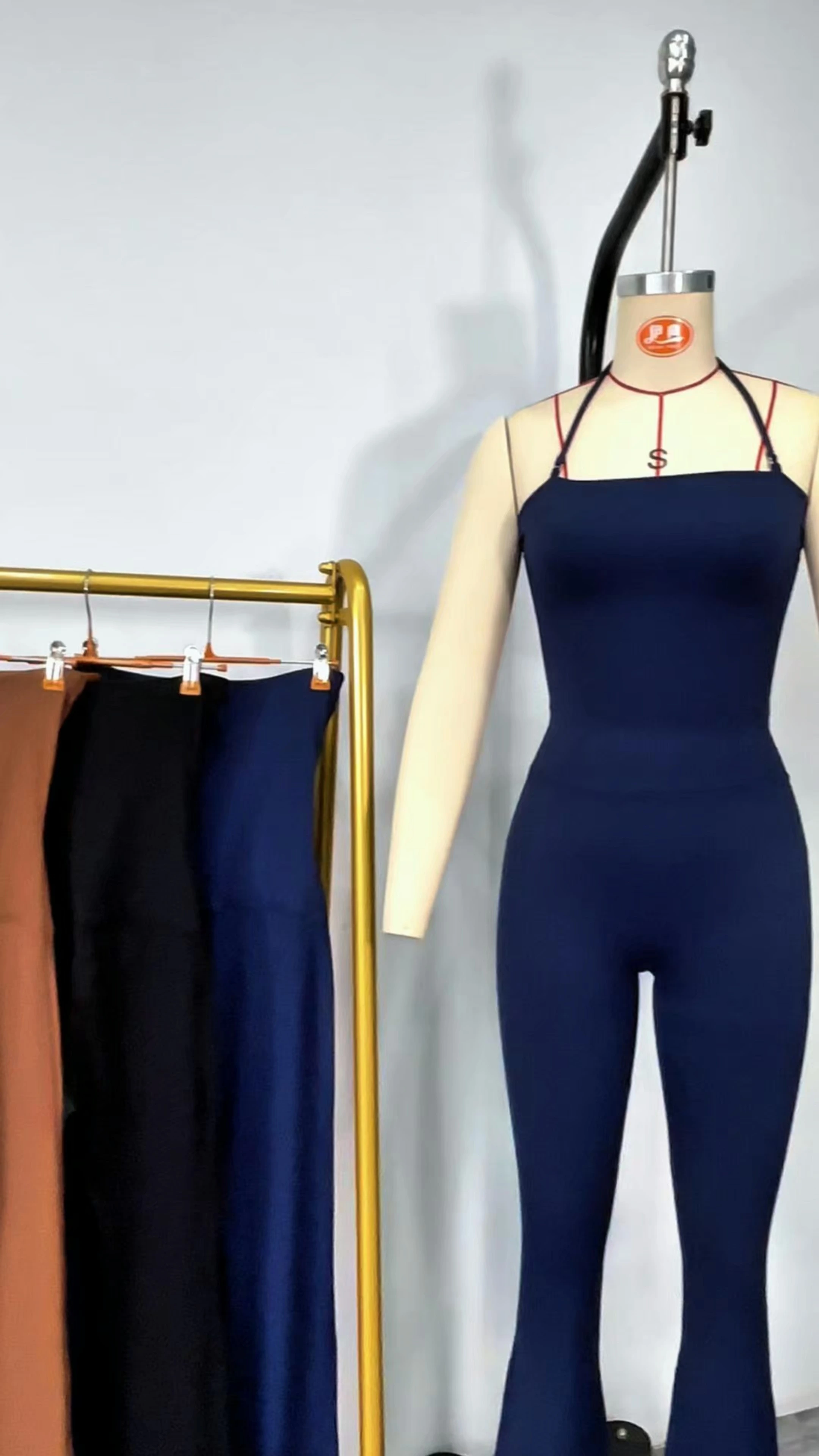 Женский спортивный комбинезон с поясом для ягодиц, повседневная одежда для фитнеса и йоги, возможность индивидуального пошива XTLT04 1