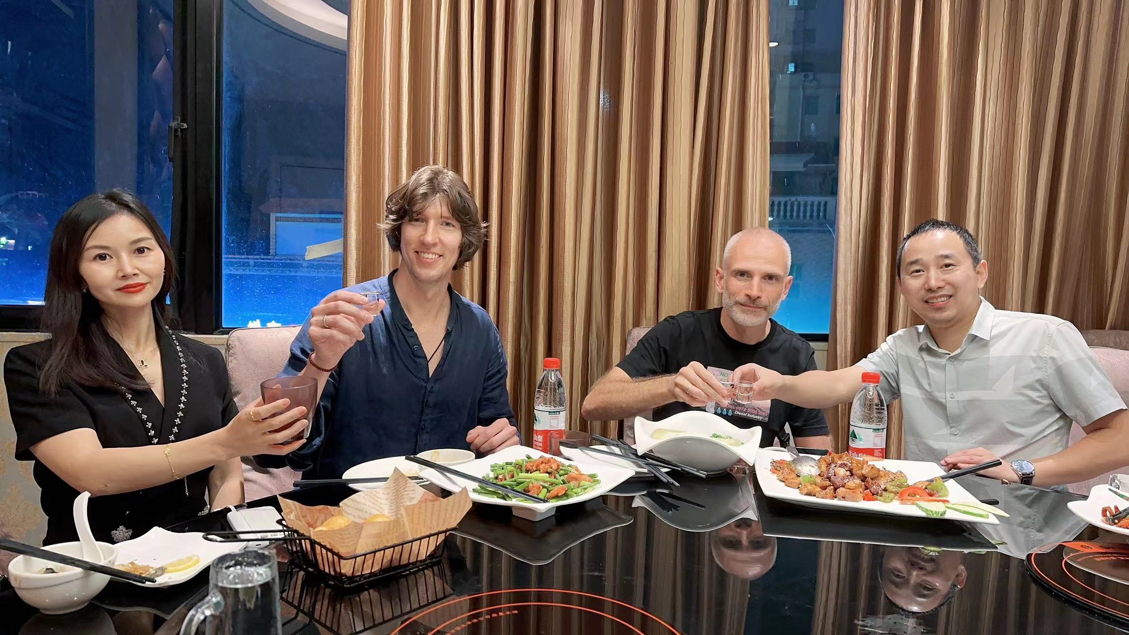 আমাদের HOIN ক্লায়েন্টের জন্য জন্মদিনের শুভেচ্ছা 3