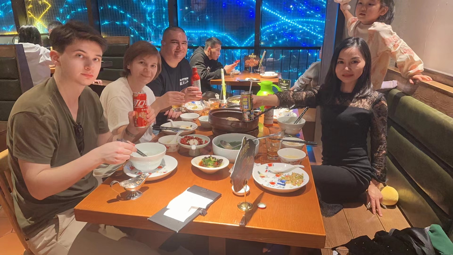 ৮০ মিমি থার্মাল প্রিন্টার সহযোগিতার পাইকারি বিষয়ে আলোচনা করতে হোইন কারখানায় আসা রবার্টের পরিবারের প্রতি আন্তরিক স্বাগত - HOIN 5