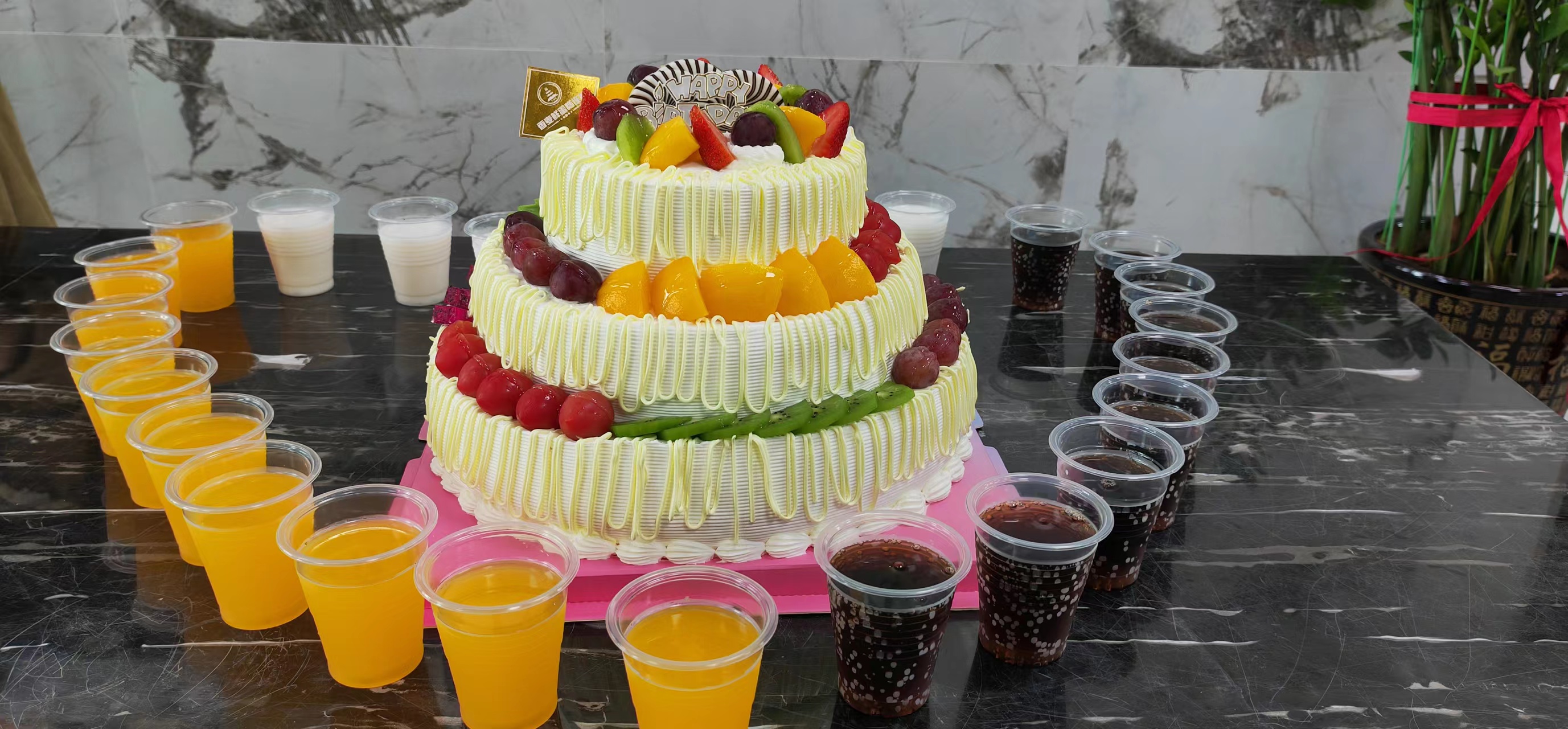 হোইন প্রিন্টার ফ্যাক্টরির সুপার অক্টোবর জন্মদিনের পার্টি | HOIN 3