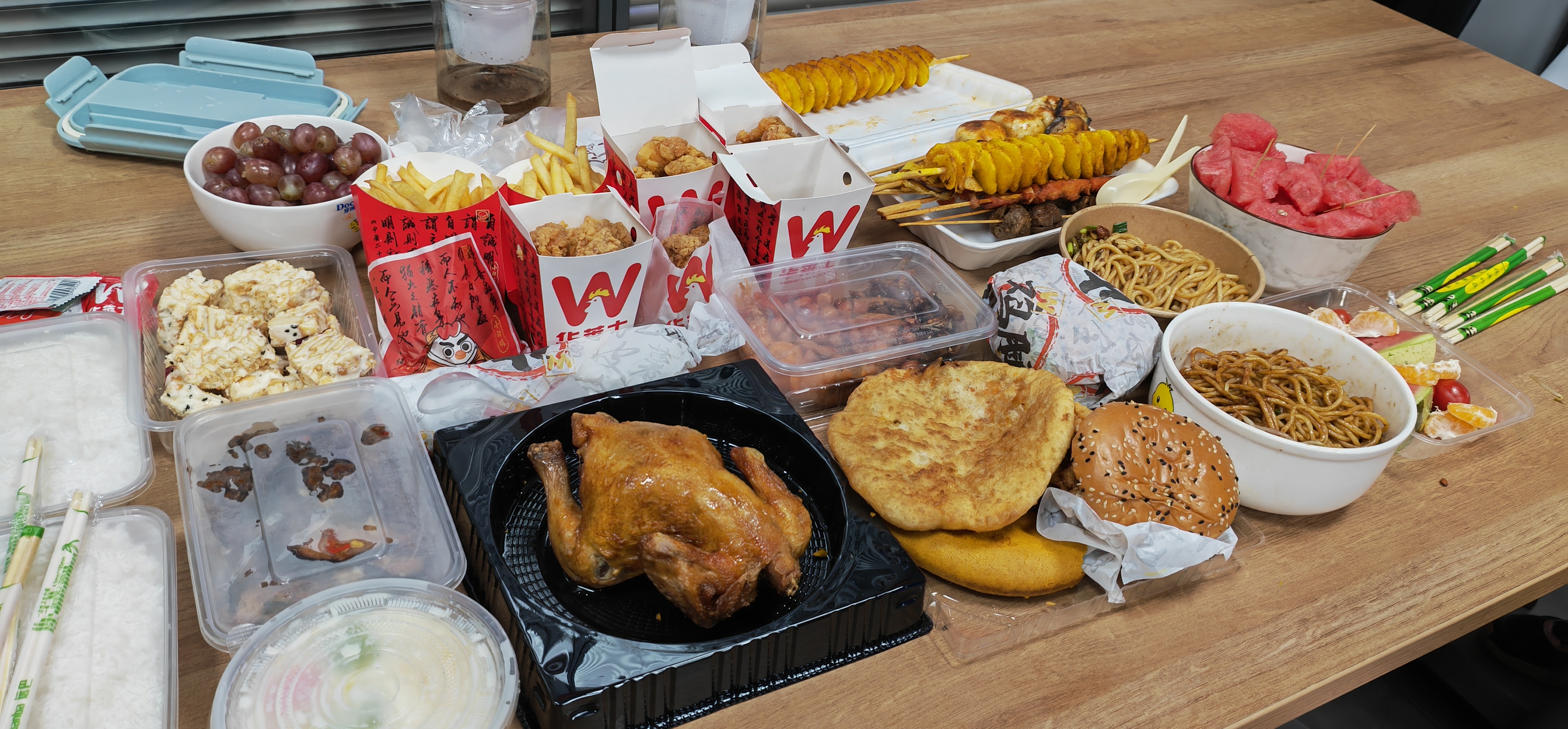 HOIN পরিবার ২০২৩ সালের সেপ্টেম্বরে সুপারের জন্য লড়াই করছে, সেপ্টেম্বরে পণ্যের বিশাল প্রচারণা | HOIN 6