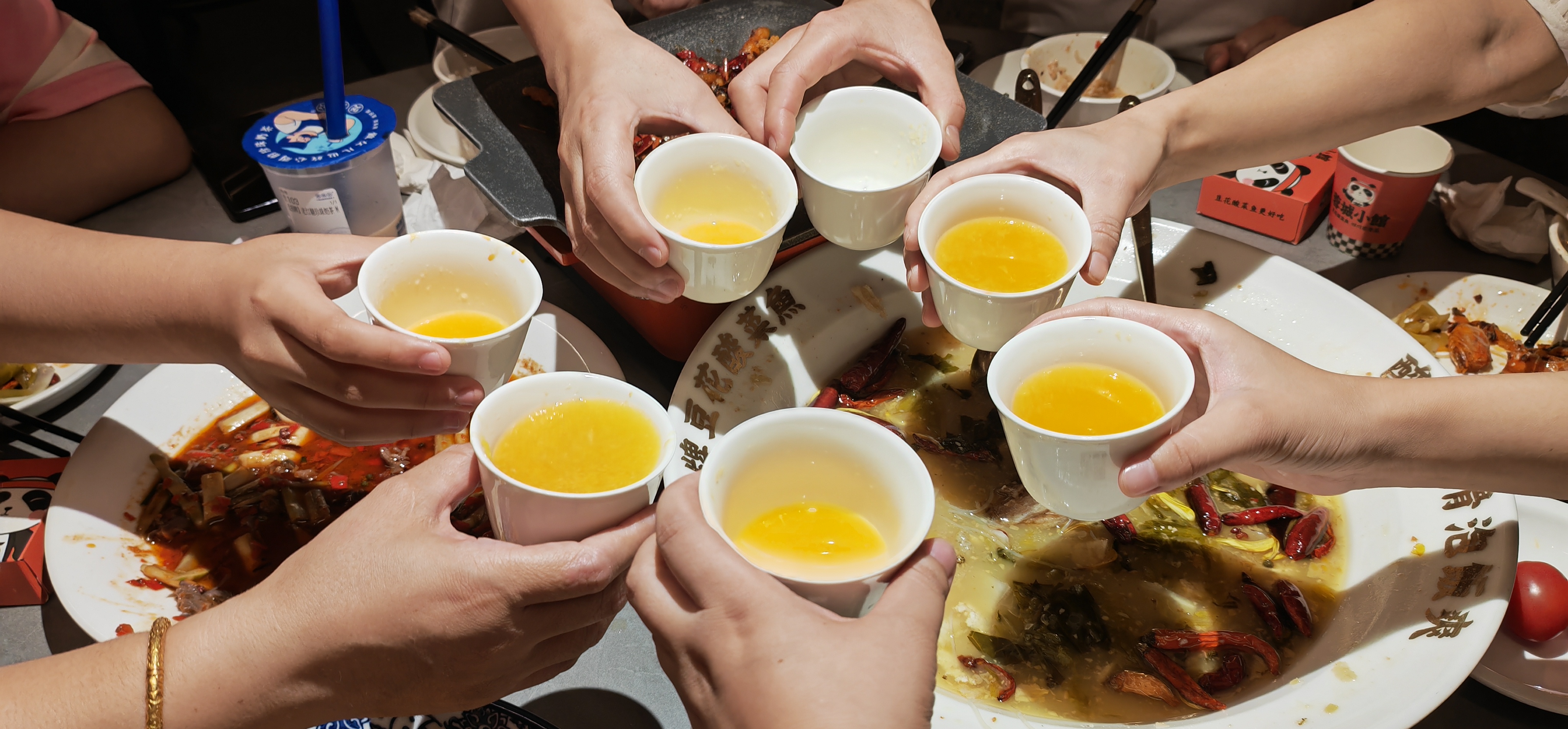 স্বাগতম হোইন, নতুন স্টাফ বিলি! আসুন HOIN কে আরও উন্নত করি। 5