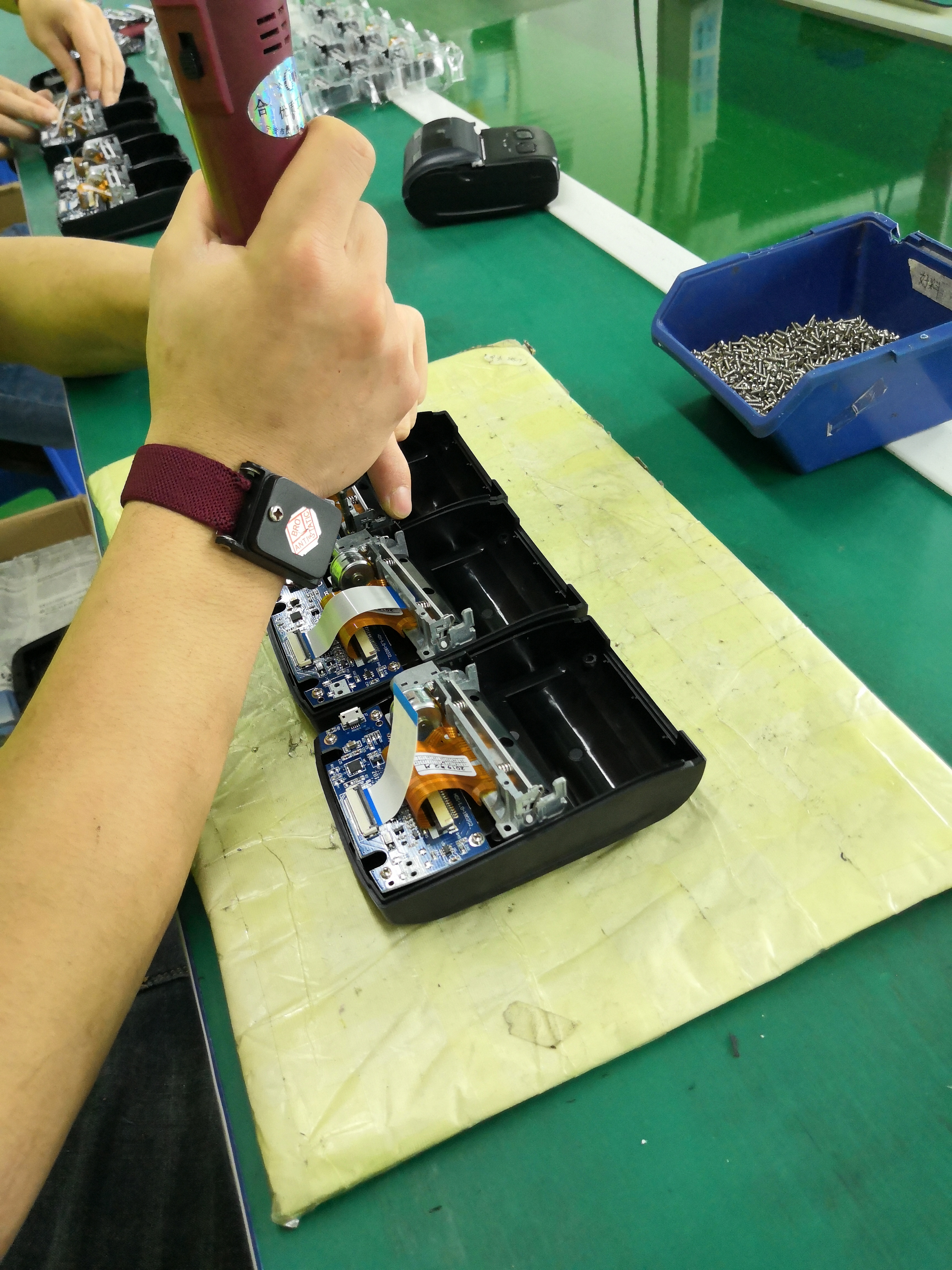 আপনার বিশ্বাসযোগ্য শক্তিশালী সহযোগী অংশীদার ------- শেনজেন হোইন ইলেকট্রনিক টেকনোলজি কোং, লিমিটেড। 1