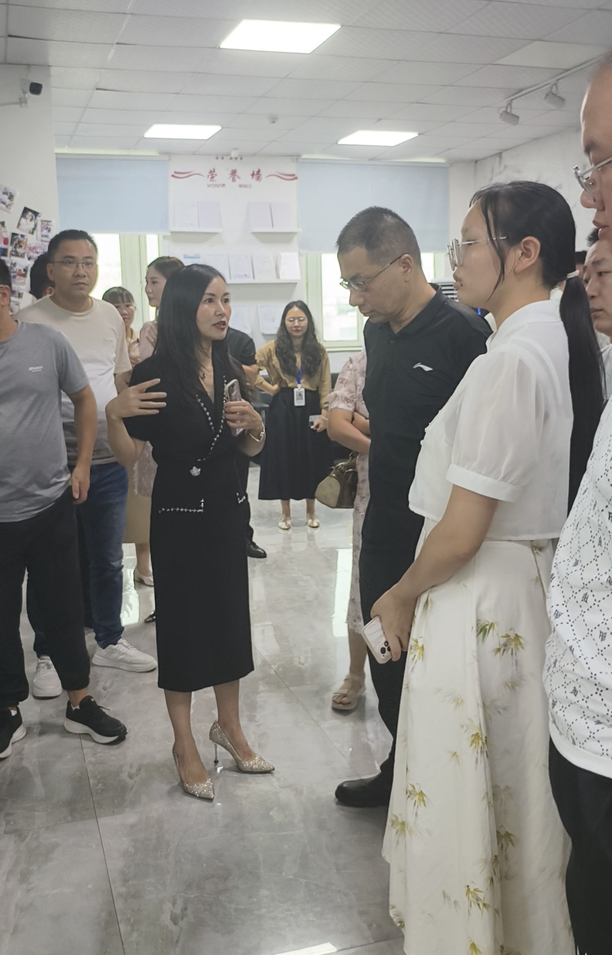 ওয়েক্লোম এন্টারপ্রাইজগুলি হোইন থার্মাল প্রিন্টার কারখানা পরিদর্শন করেছে: হোইন টেক অ্যান্ড ব্র্যান্ডের উত্থান 5