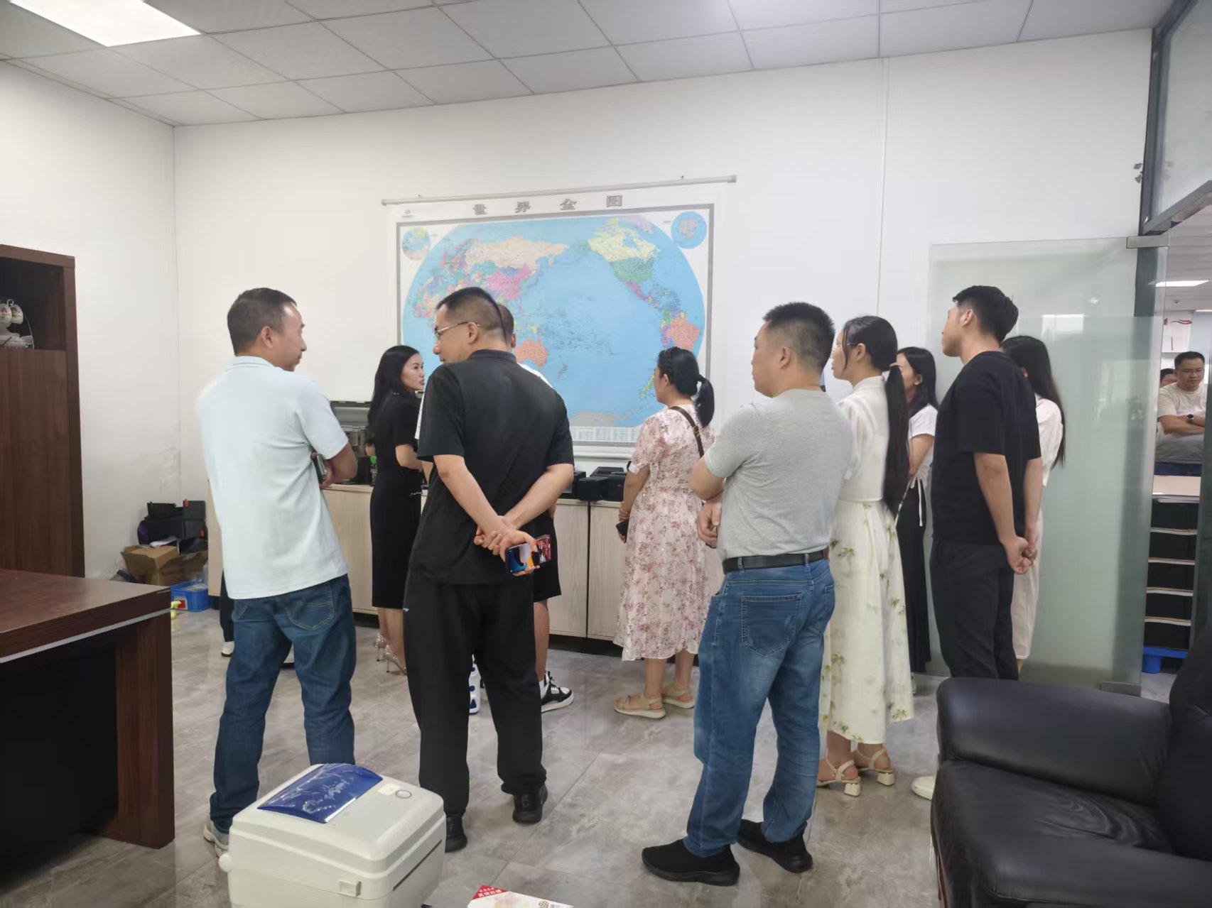 ওয়েক্লোম এন্টারপ্রাইজগুলি হোইন থার্মাল প্রিন্টার কারখানা পরিদর্শন করেছে: হোইন টেক অ্যান্ড ব্র্যান্ডের উত্থান 2