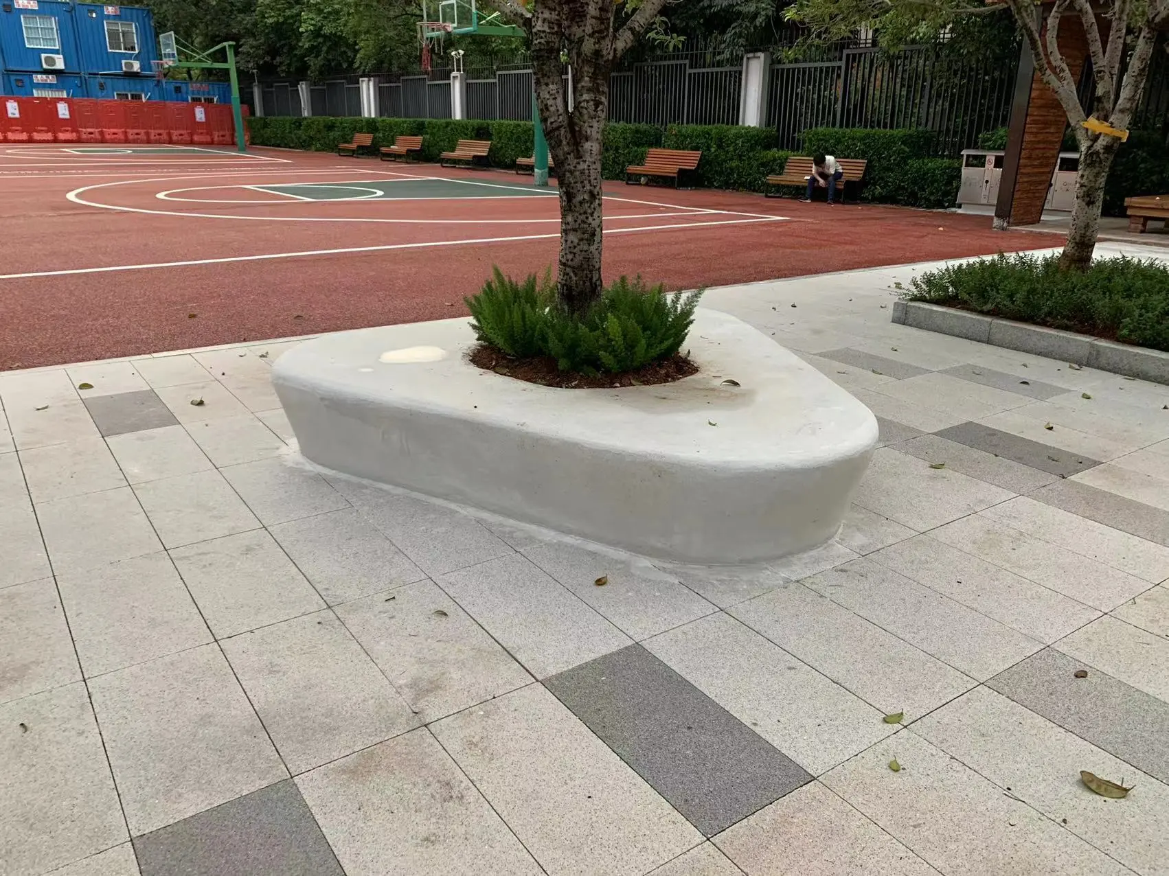 High Strength Durable Outdoor Large Triangle Modern Concrete Bench 1