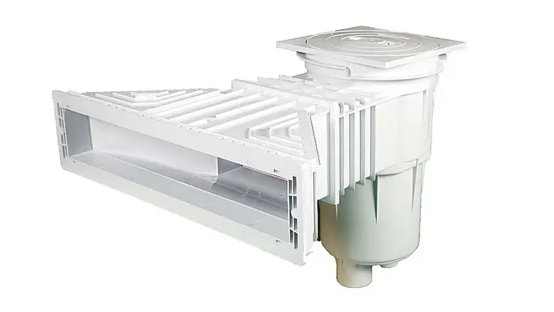 Nuovo skimmer a bocca larga con gola estesa per piscina in cemento 1