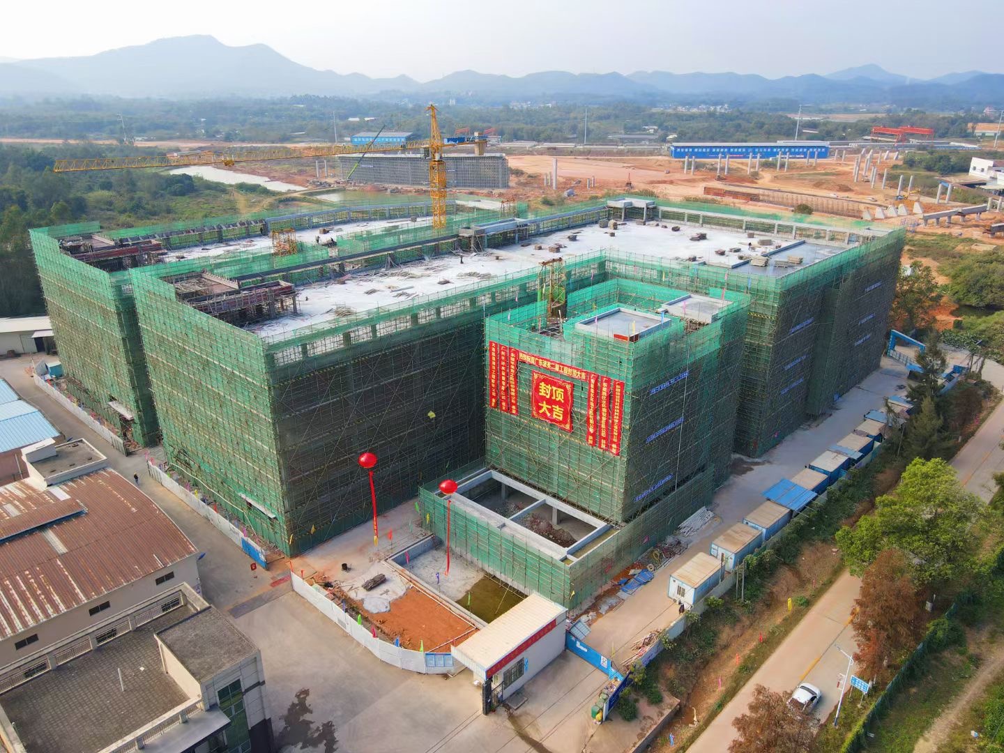 Nová základna Poolkingu zvyšuje výrobní kapacitu pískového filtru 3