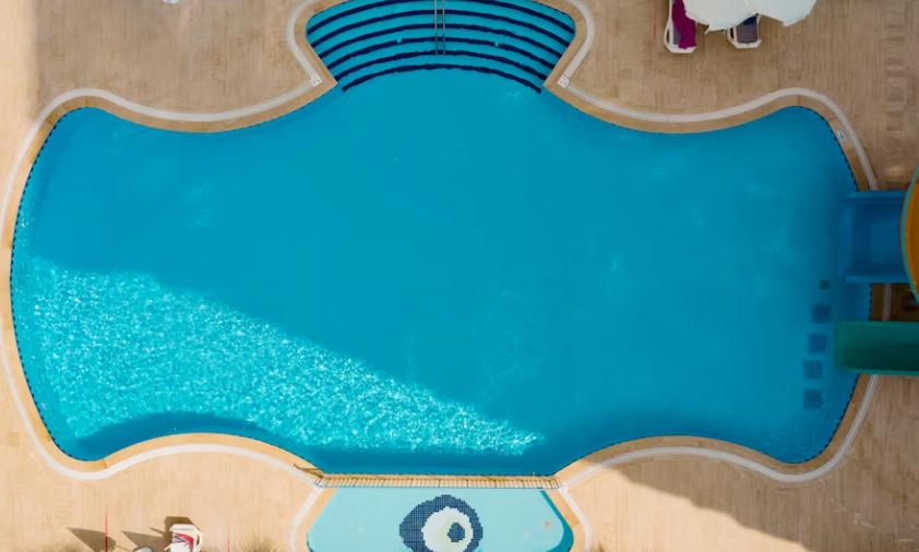 When Should a Pool Pump Run