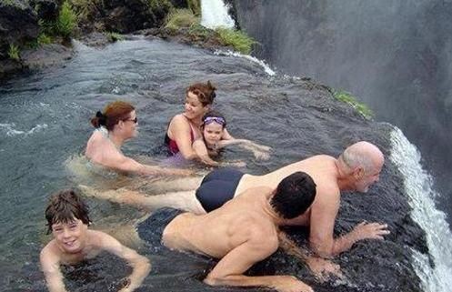 the-most-dangerous-swimming-pool-in-the-world-do-you-dare-to-swim-2